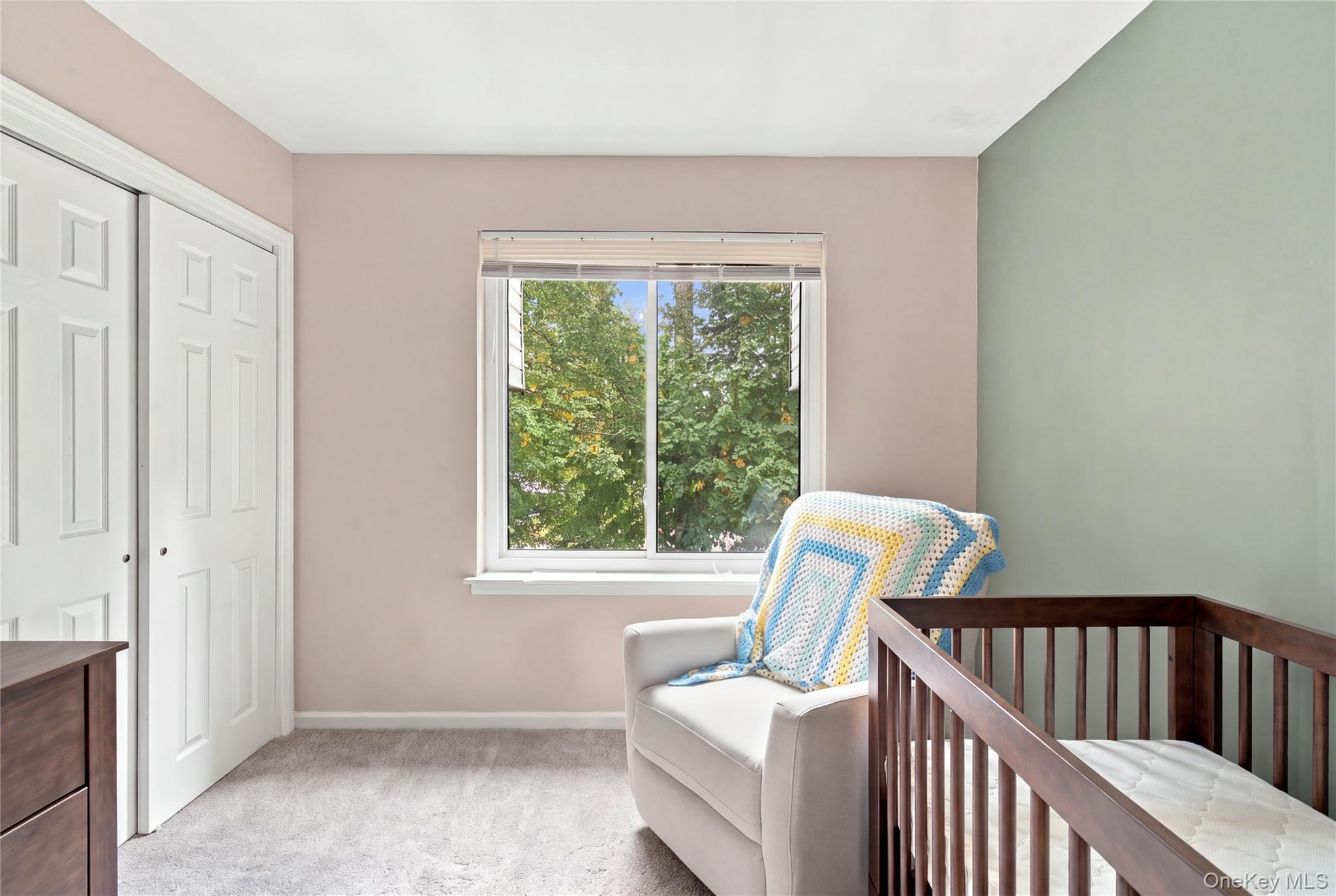 1 Alhambra Drive — photo 14