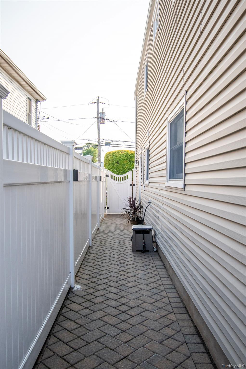 3345 Parkway Drive — photo 29