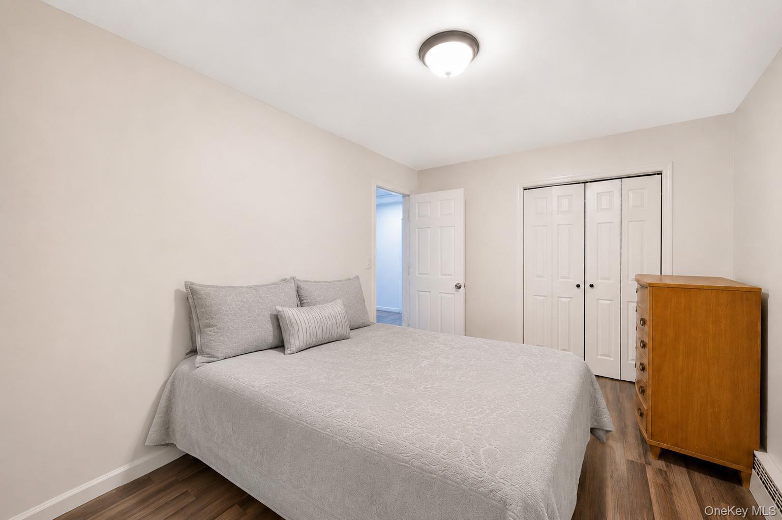 71 Barton Avenue — photo 31