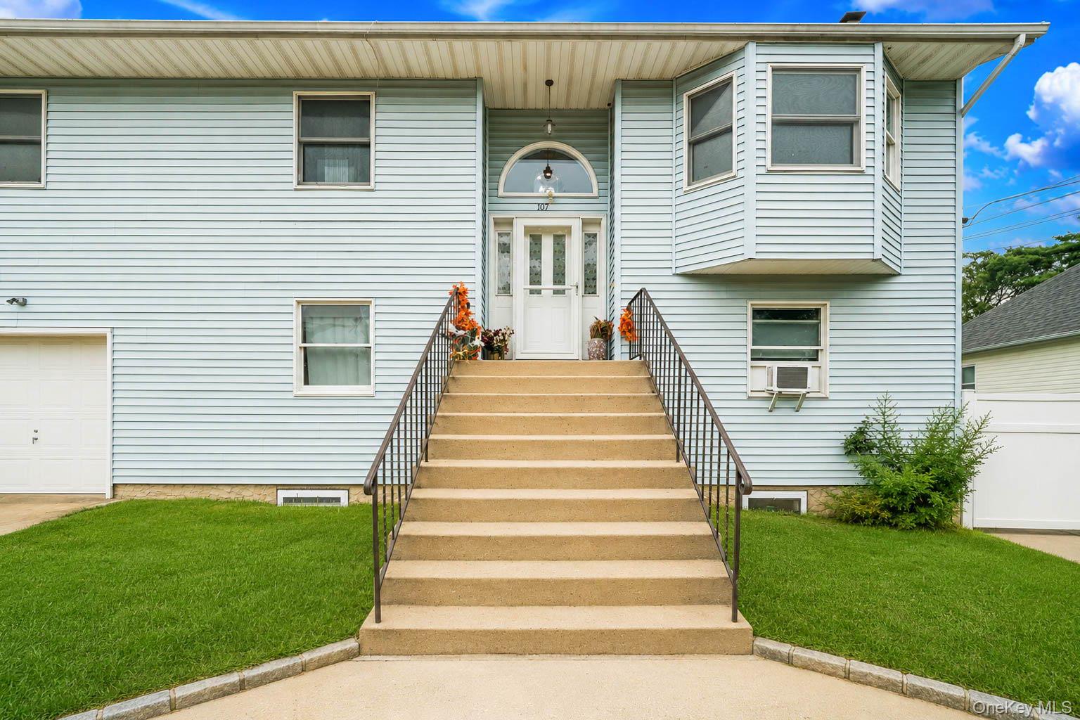 107 Cedar Oaks Avenue — photo 3
