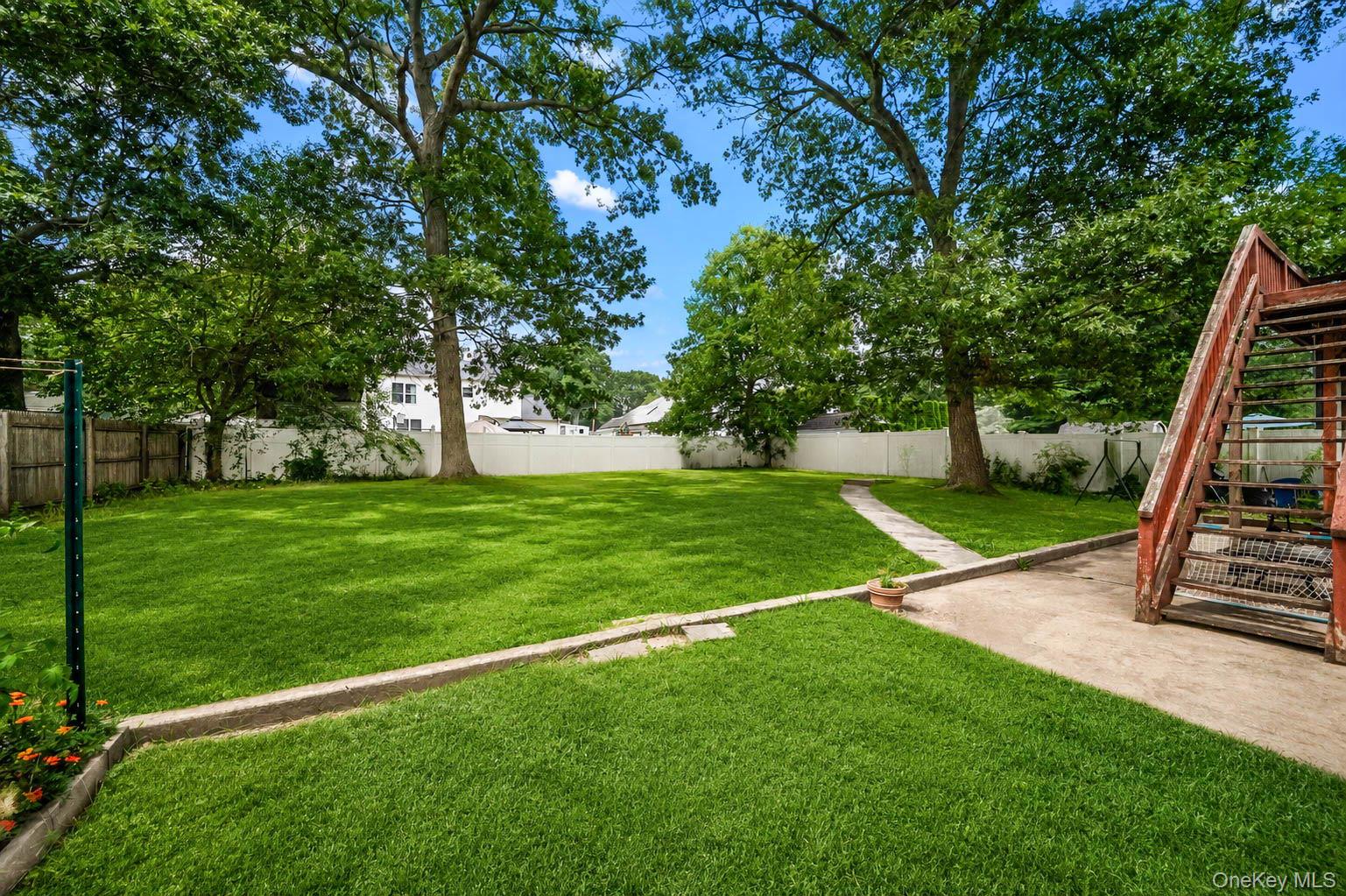 107 Cedar Oaks Avenue — photo 7