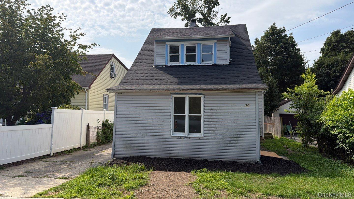 90 3rd Street