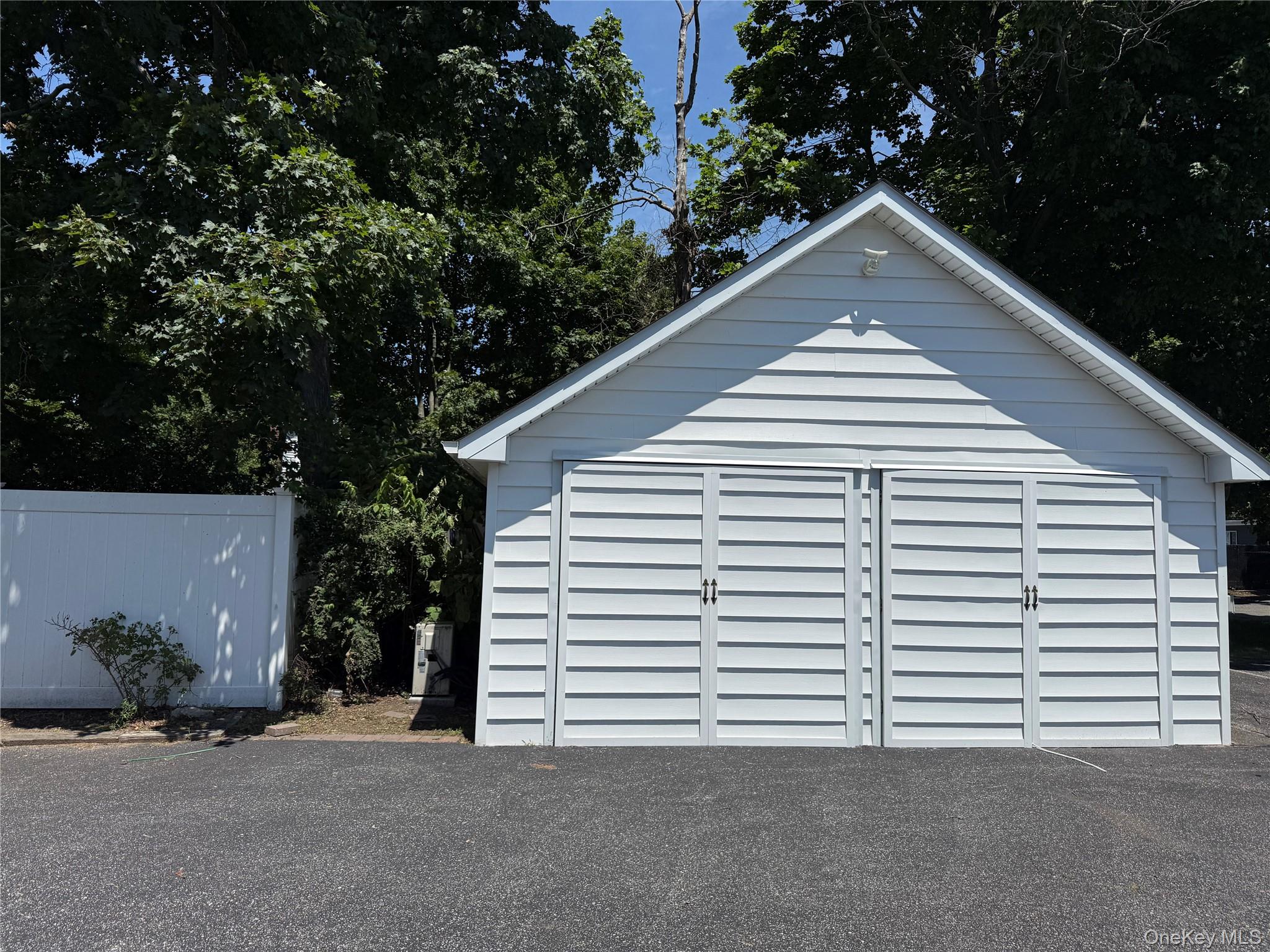 156 Ocean Avenue — photo 25