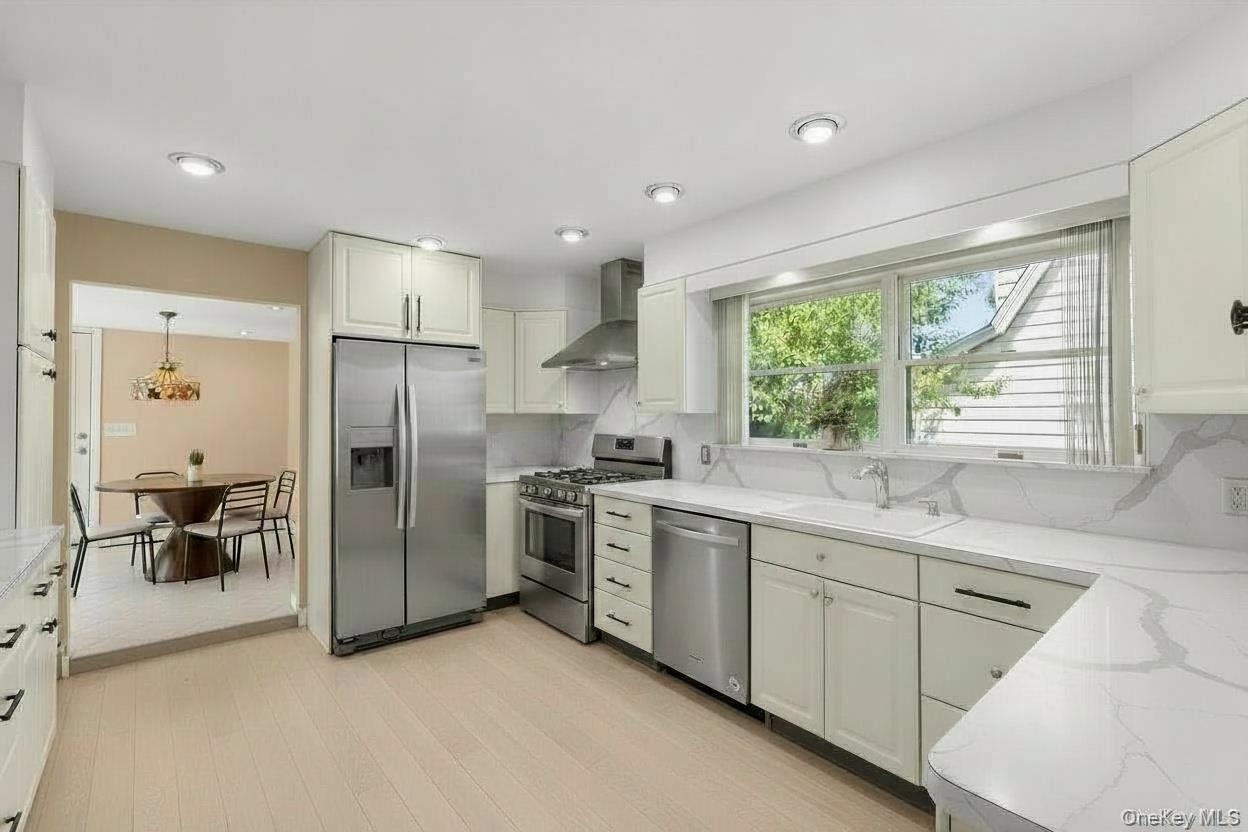 17 Cypress Avenue — photo 21