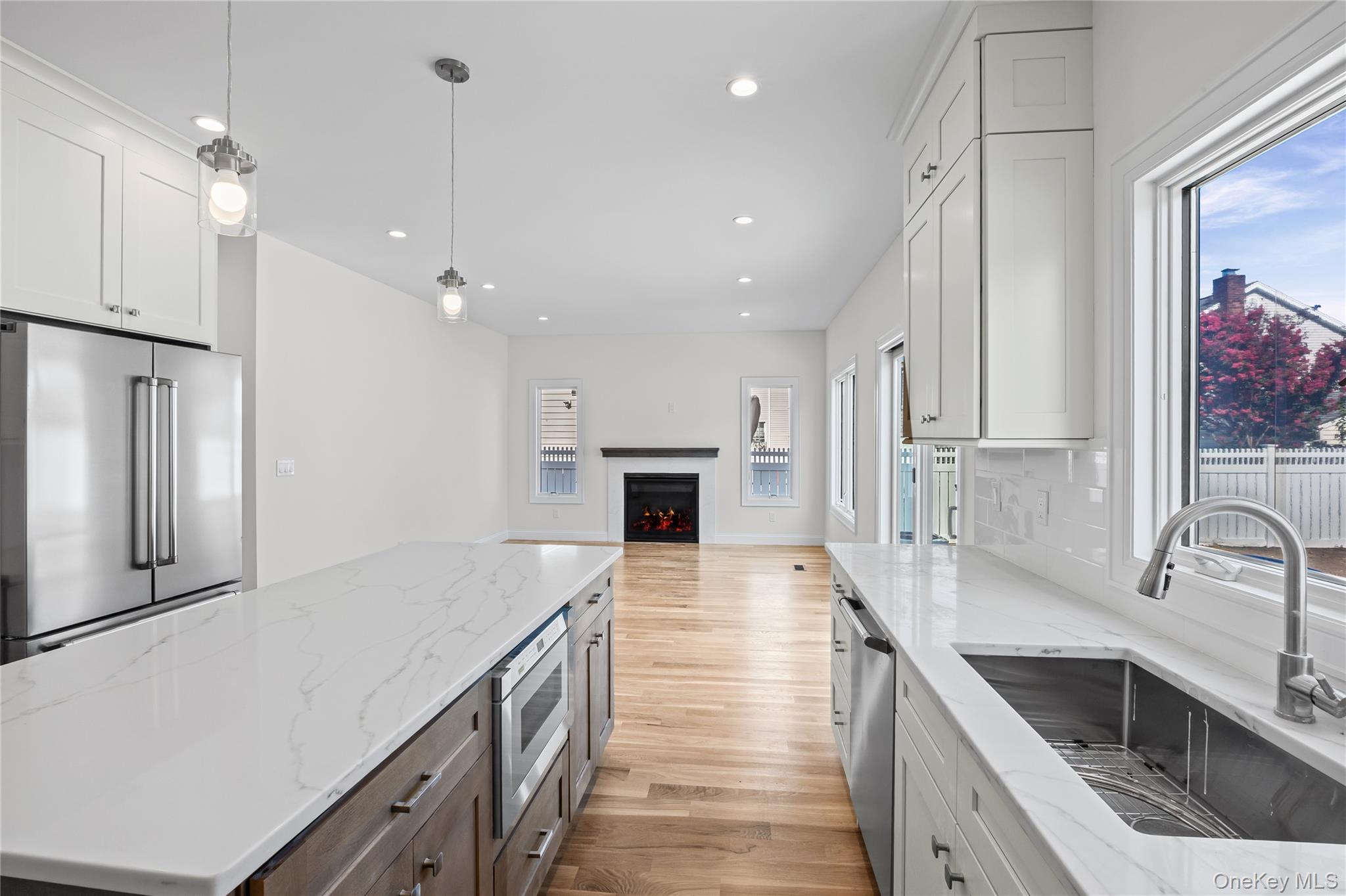 43 Westbury Avenue — photo 17