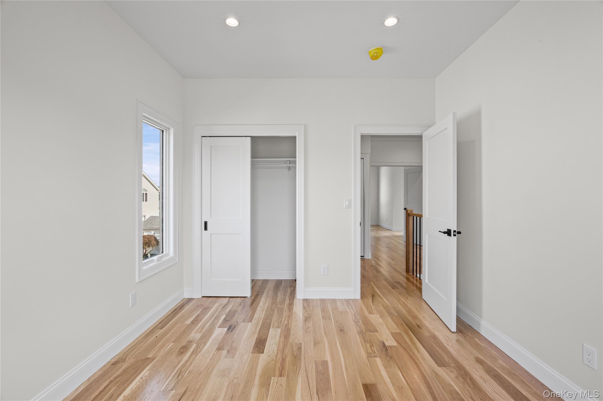 43 Westbury Avenue — photo 42