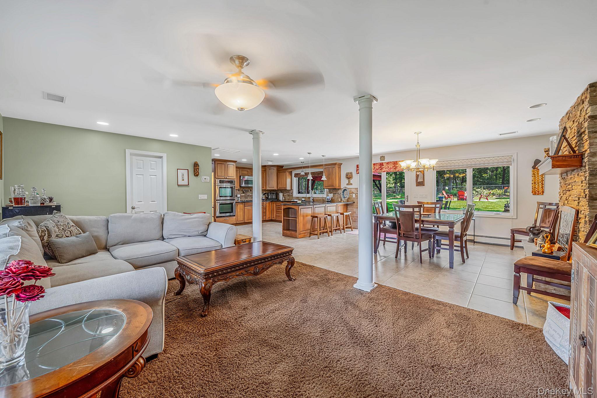 411 Robinson Avenue — photo 14