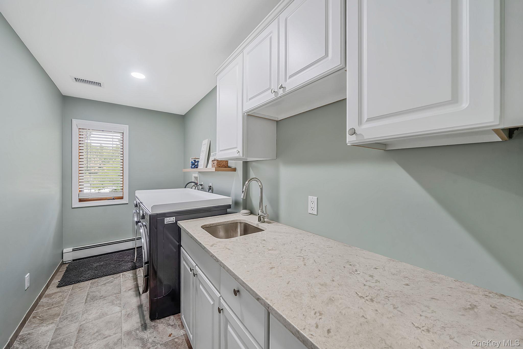 411 Robinson Avenue — photo 27