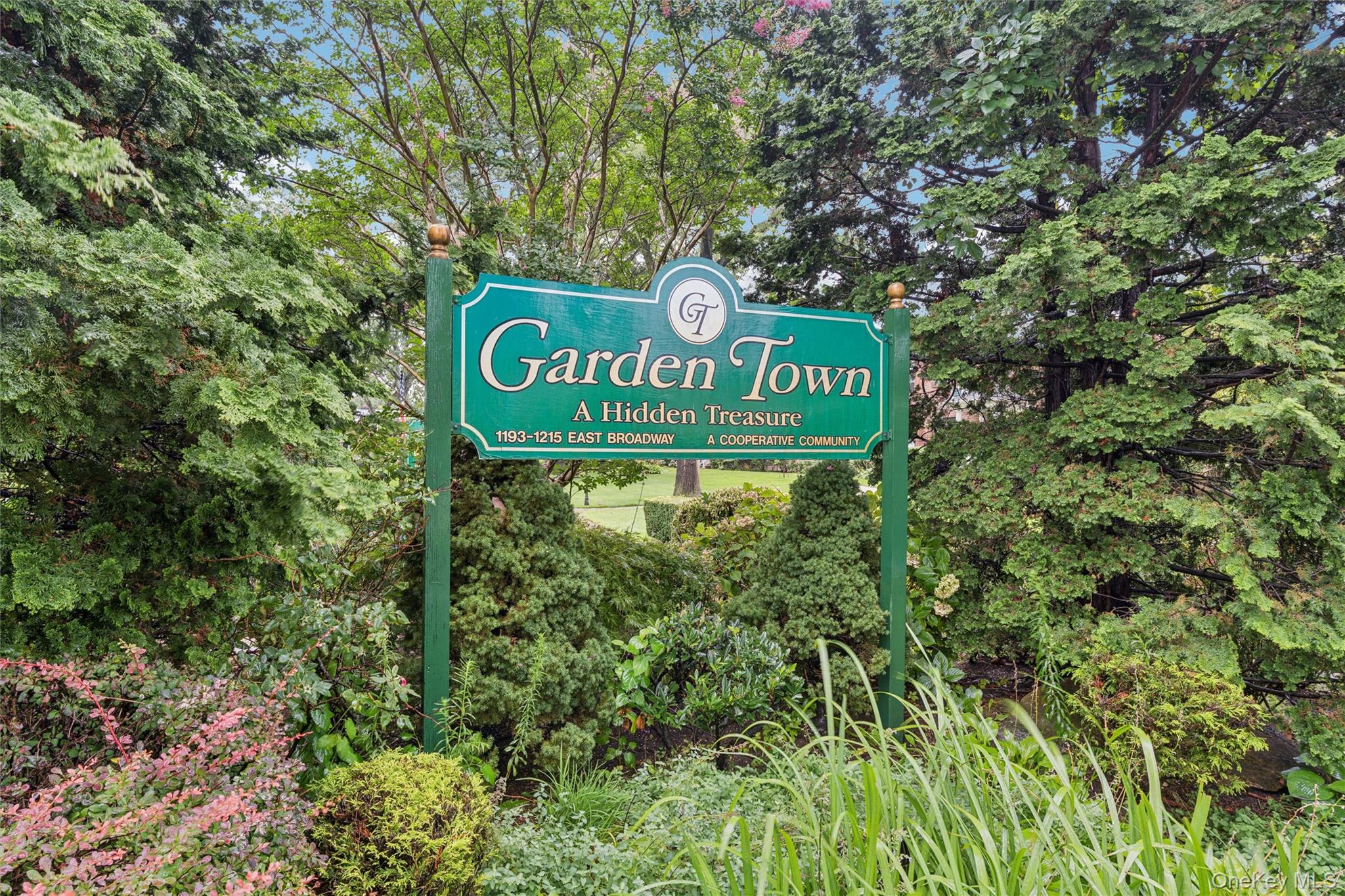 1195 E Broadway #L21, Hewlett