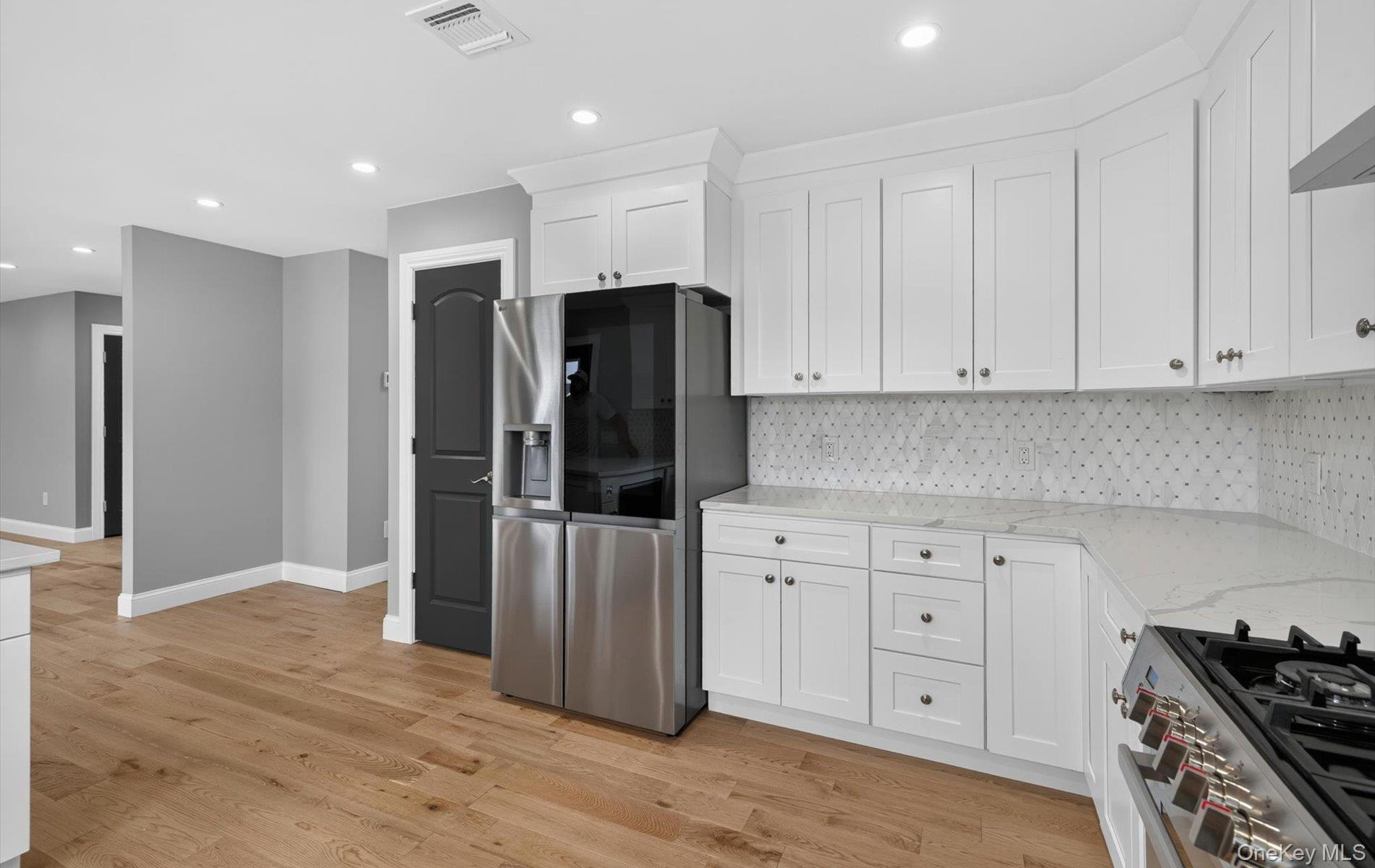 851 Bay Drive — photo 14