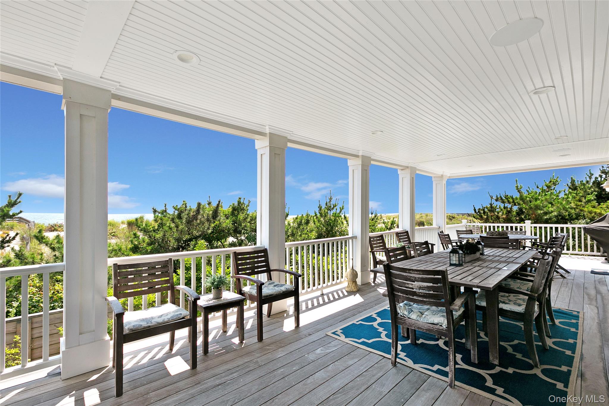 879 Oceanfront — photo 22