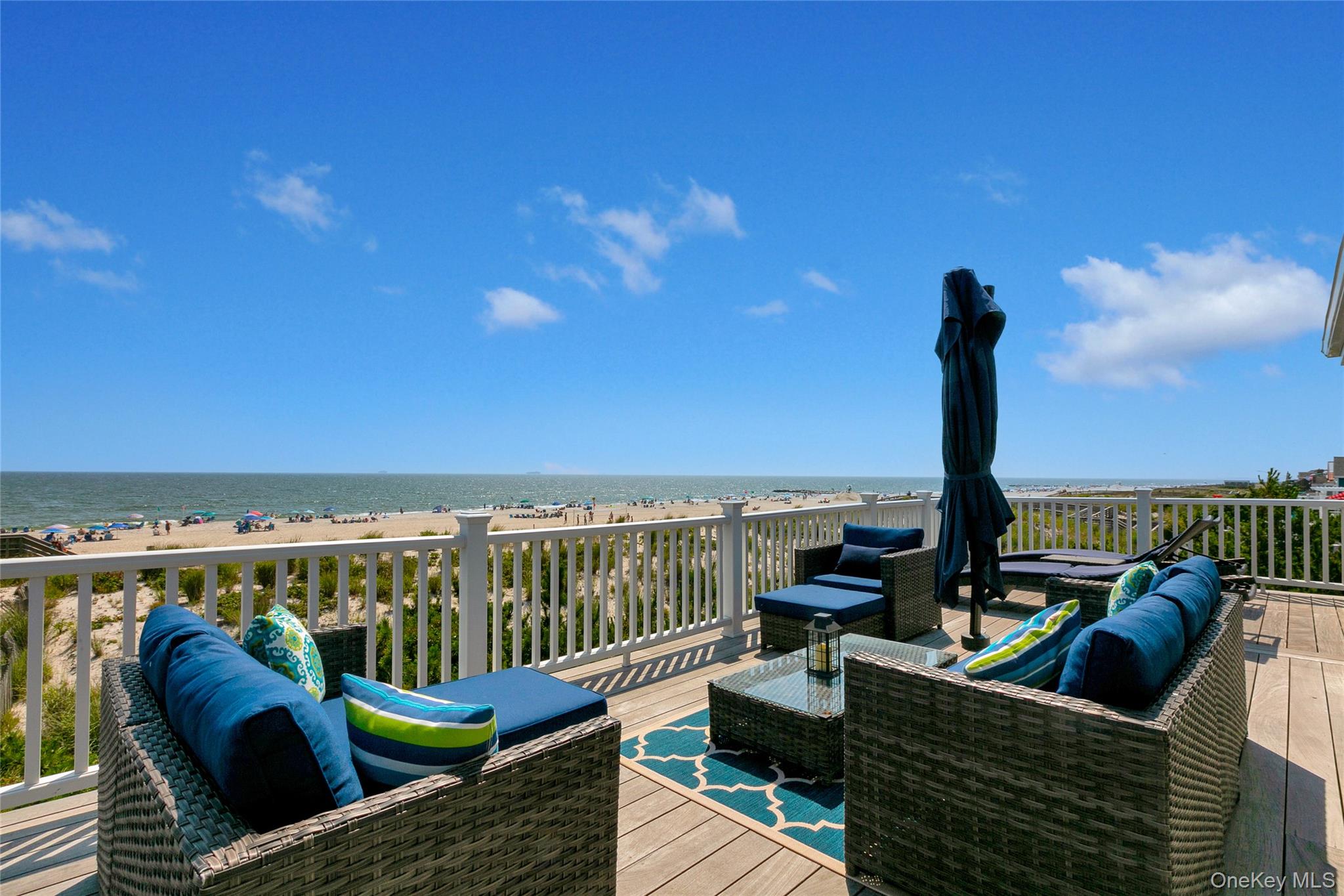 879 Oceanfront — photo 36