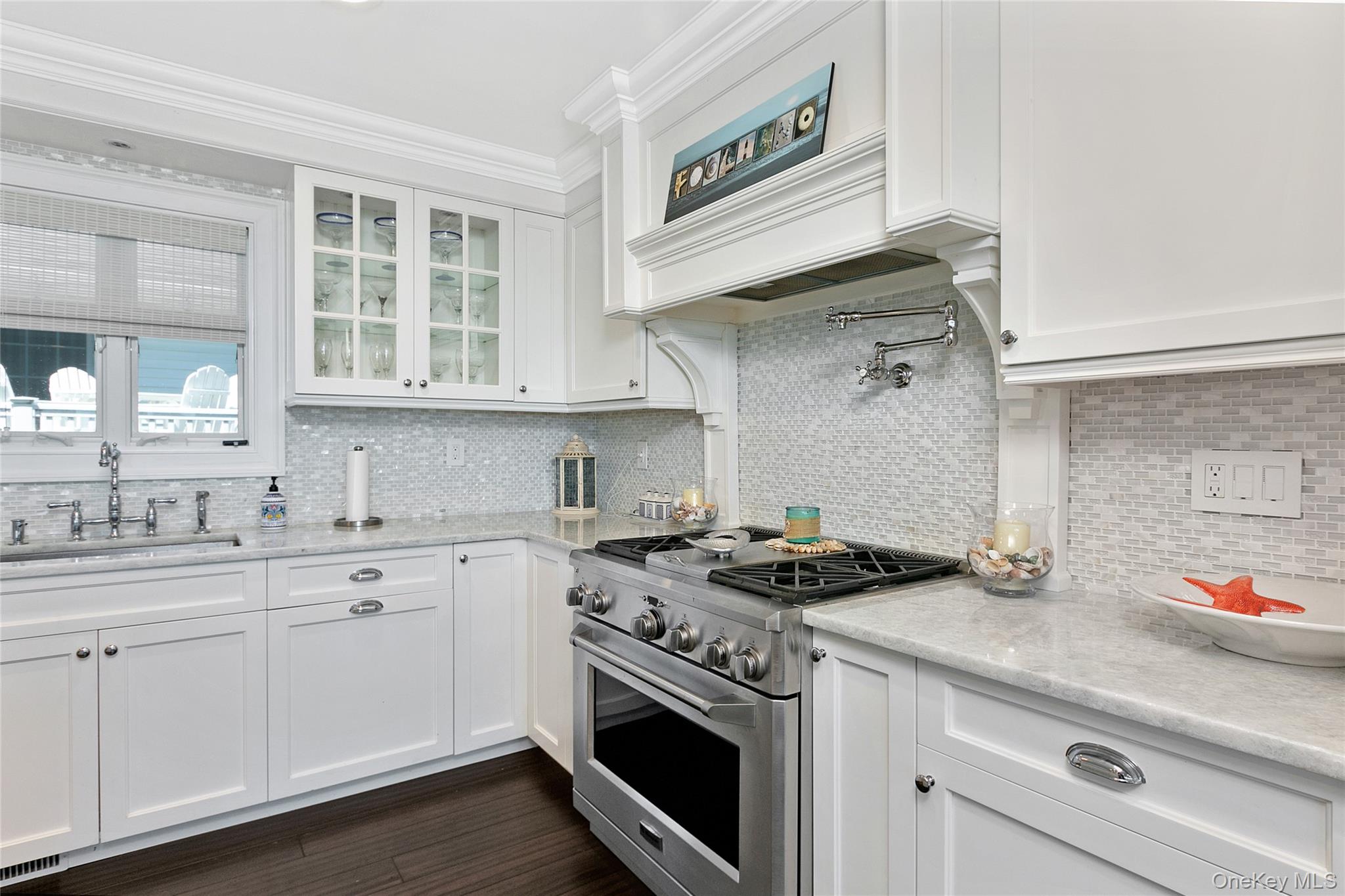 879 Oceanfront — photo 8