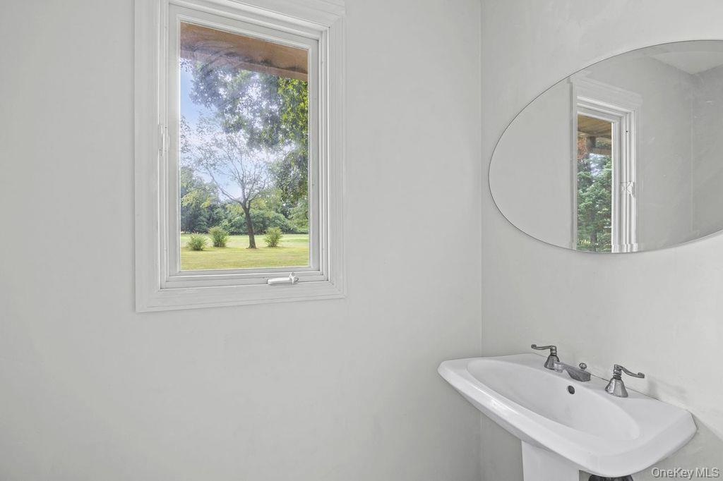 30 Fairway Drive — photo 7