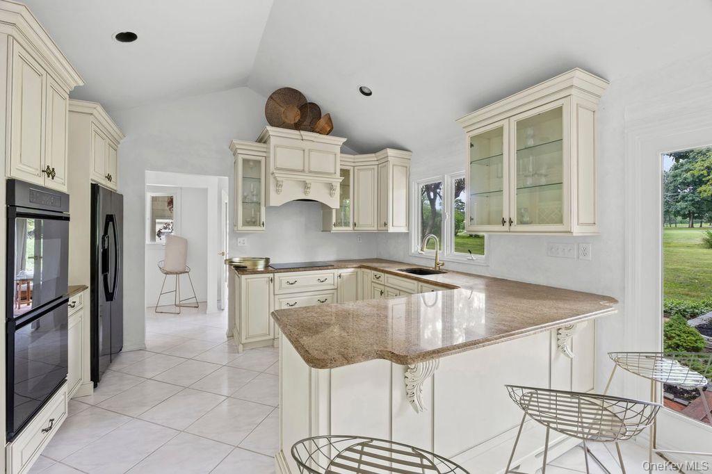 30 Fairway Drive — photo 9
