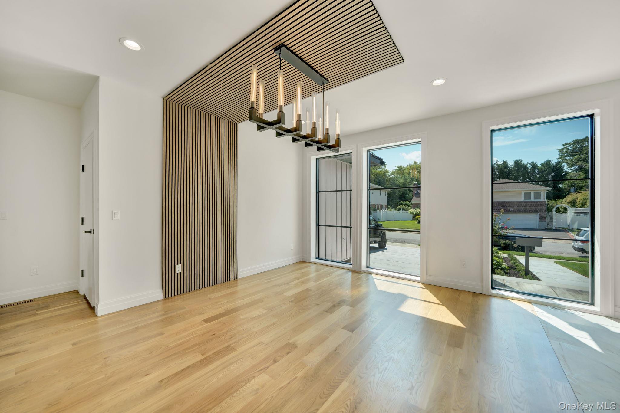 1931 Stratford Drive — photo 12