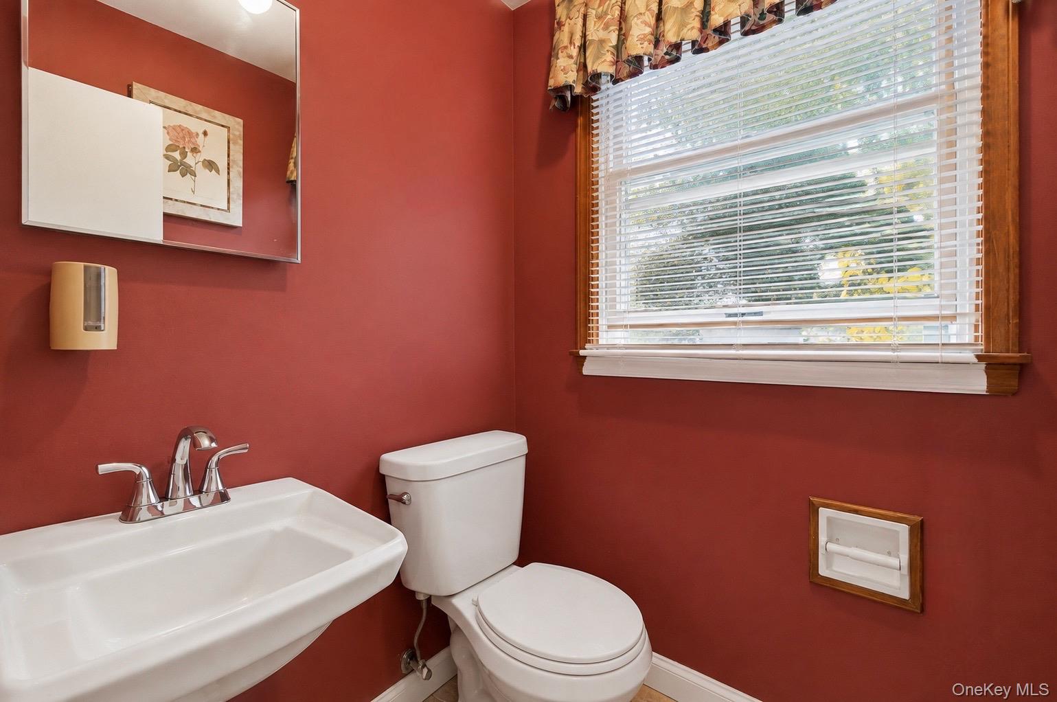 8 Singingwood Drive — photo 13