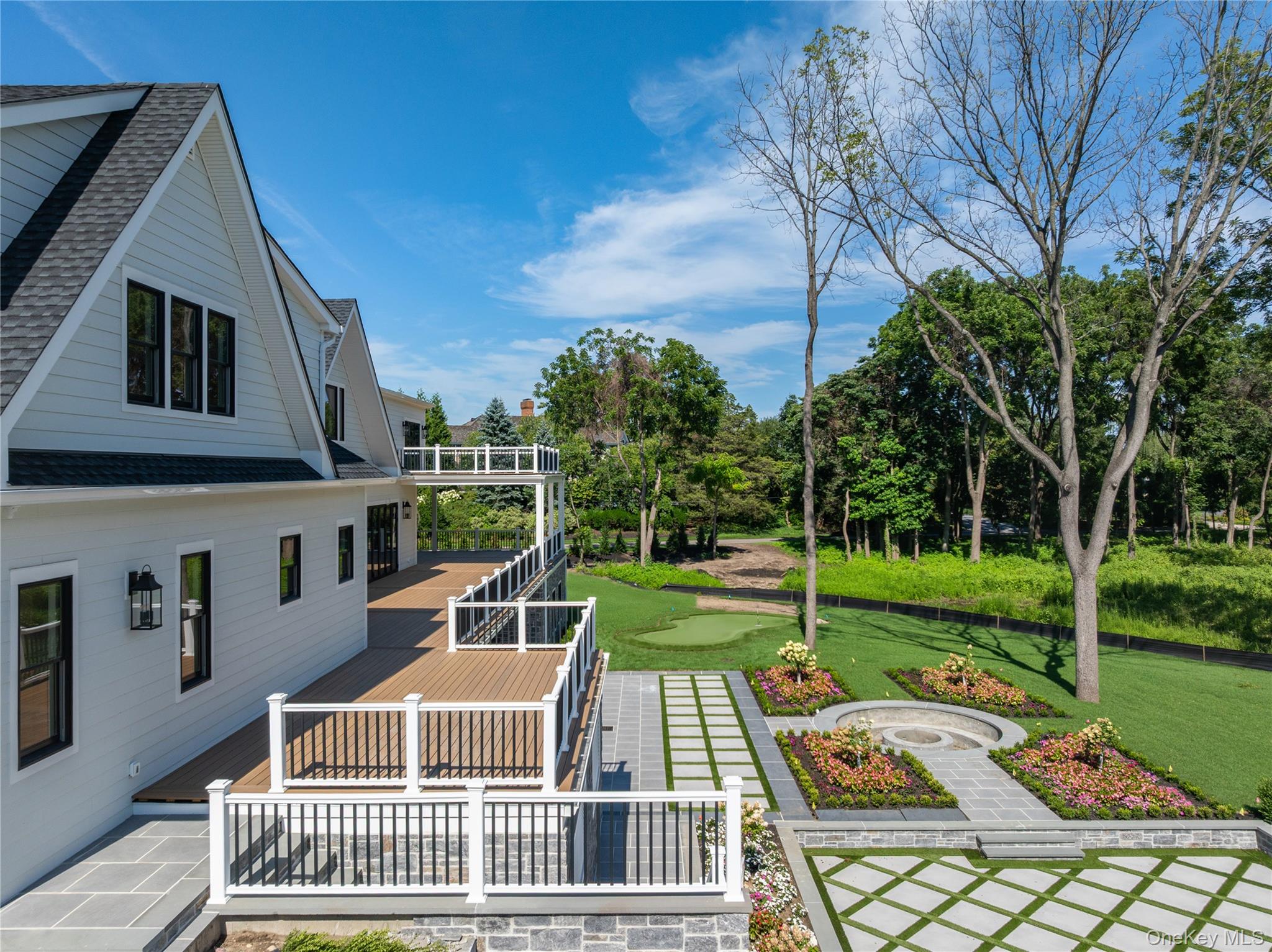 220 Beach Road — photo 34