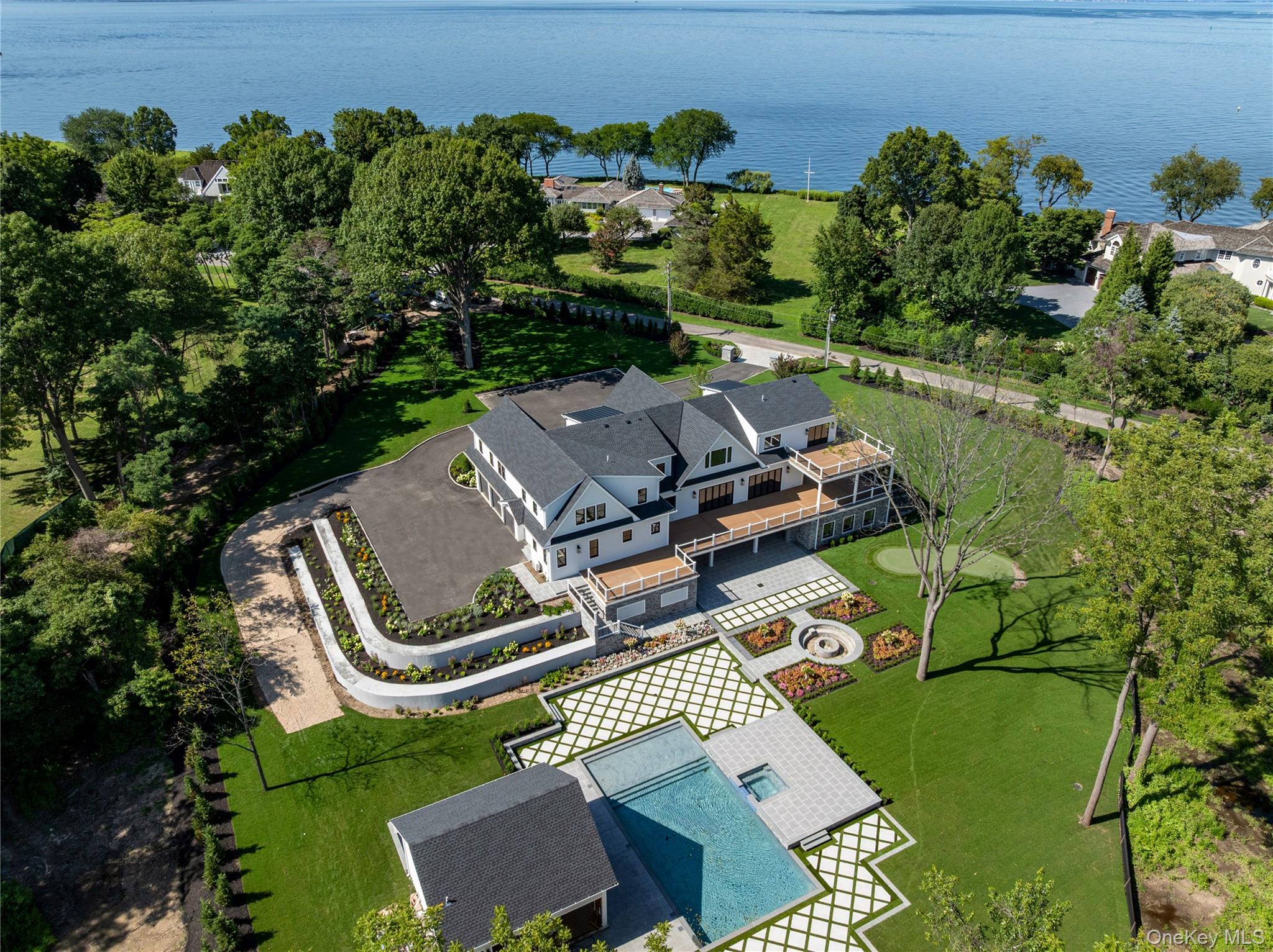220 Beach Road — photo 35