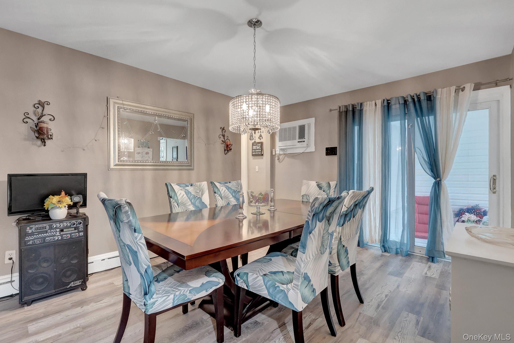 121 Wright Avenue — photo 14