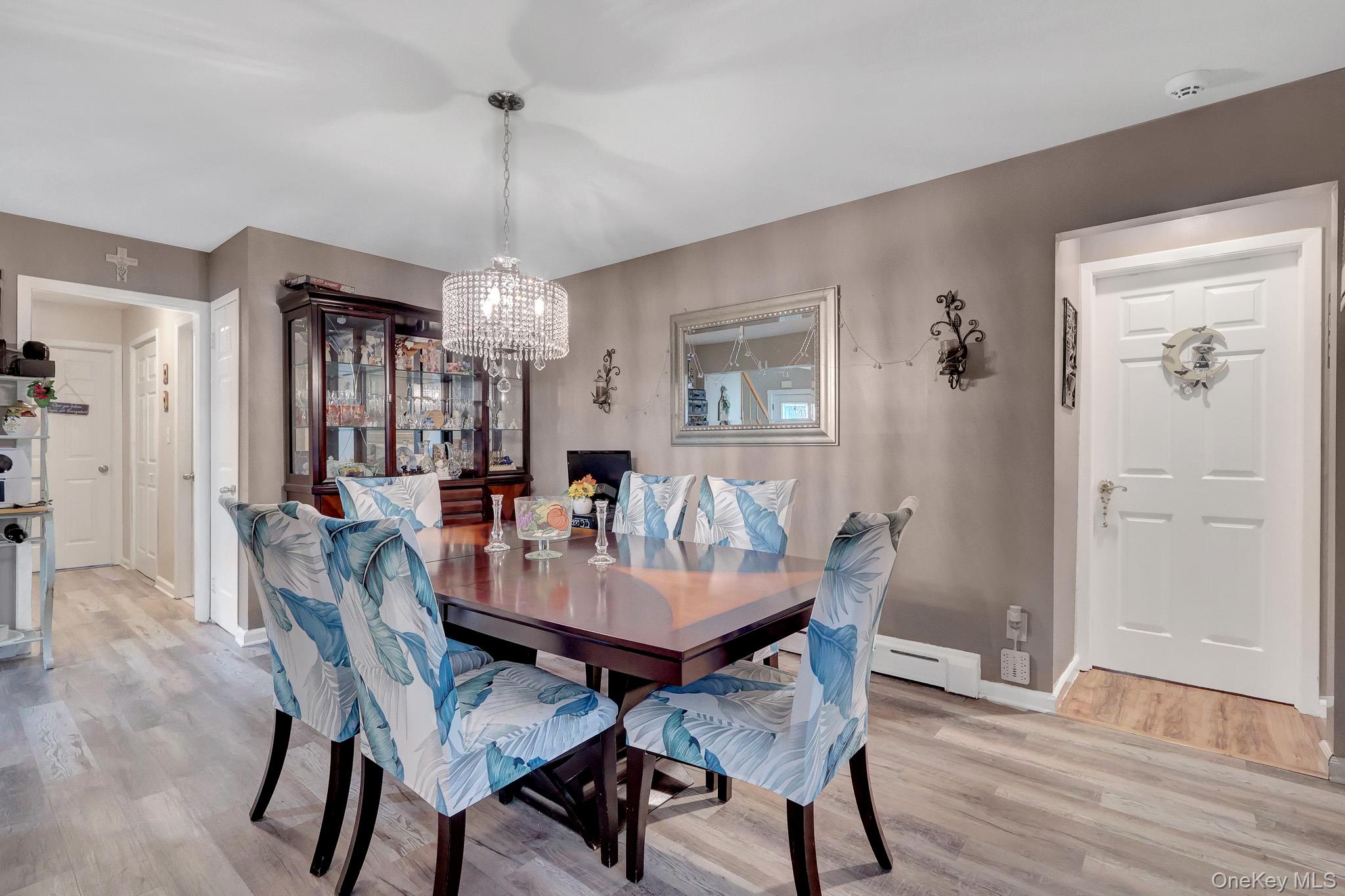 121 Wright Avenue — photo 15