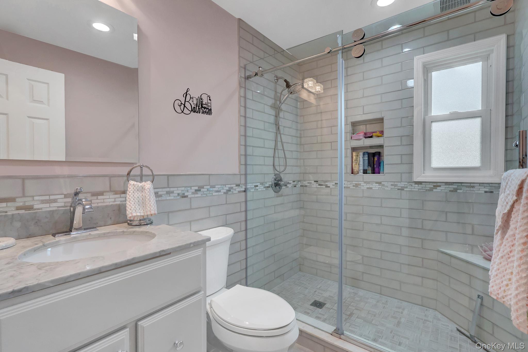 121 Wright Avenue — photo 18