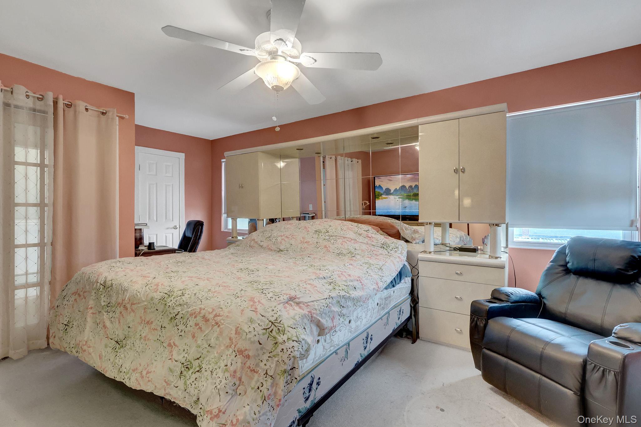 121 Wright Avenue — photo 22