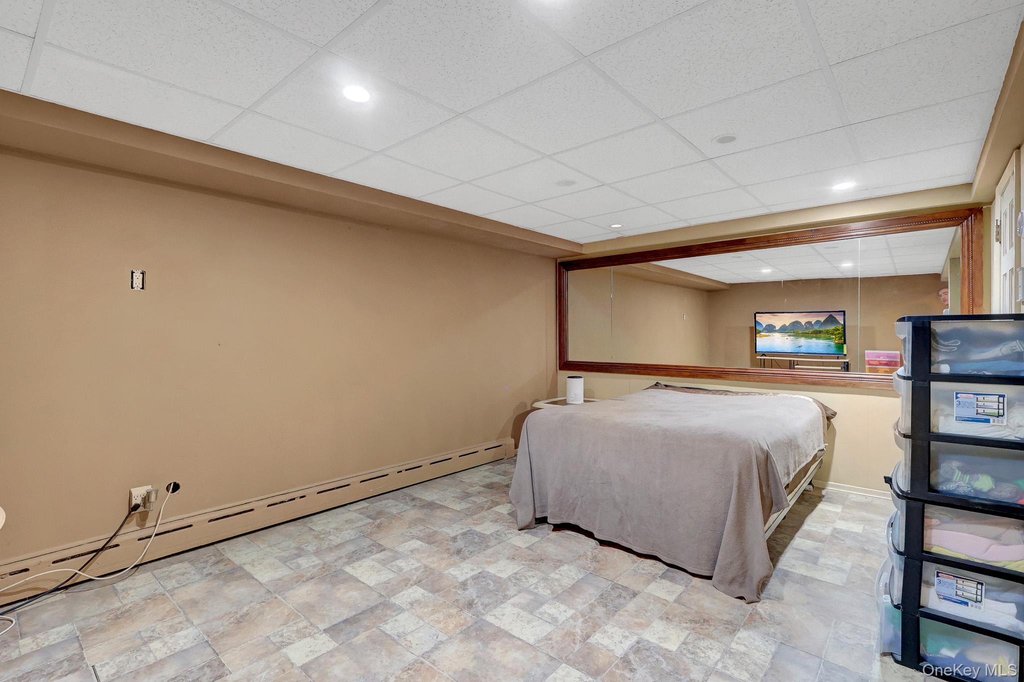 121 Wright Avenue — photo 30