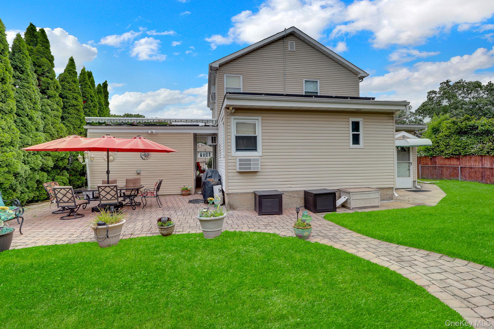 121 Wright Avenue — photo 38