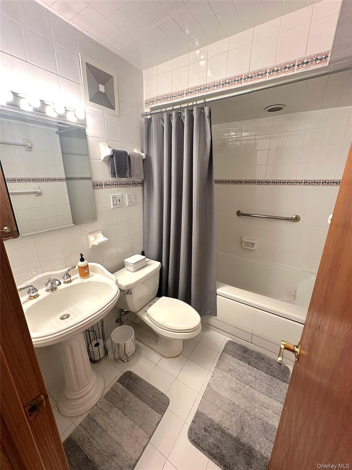 725 Miller Avenue #220 — photo 9