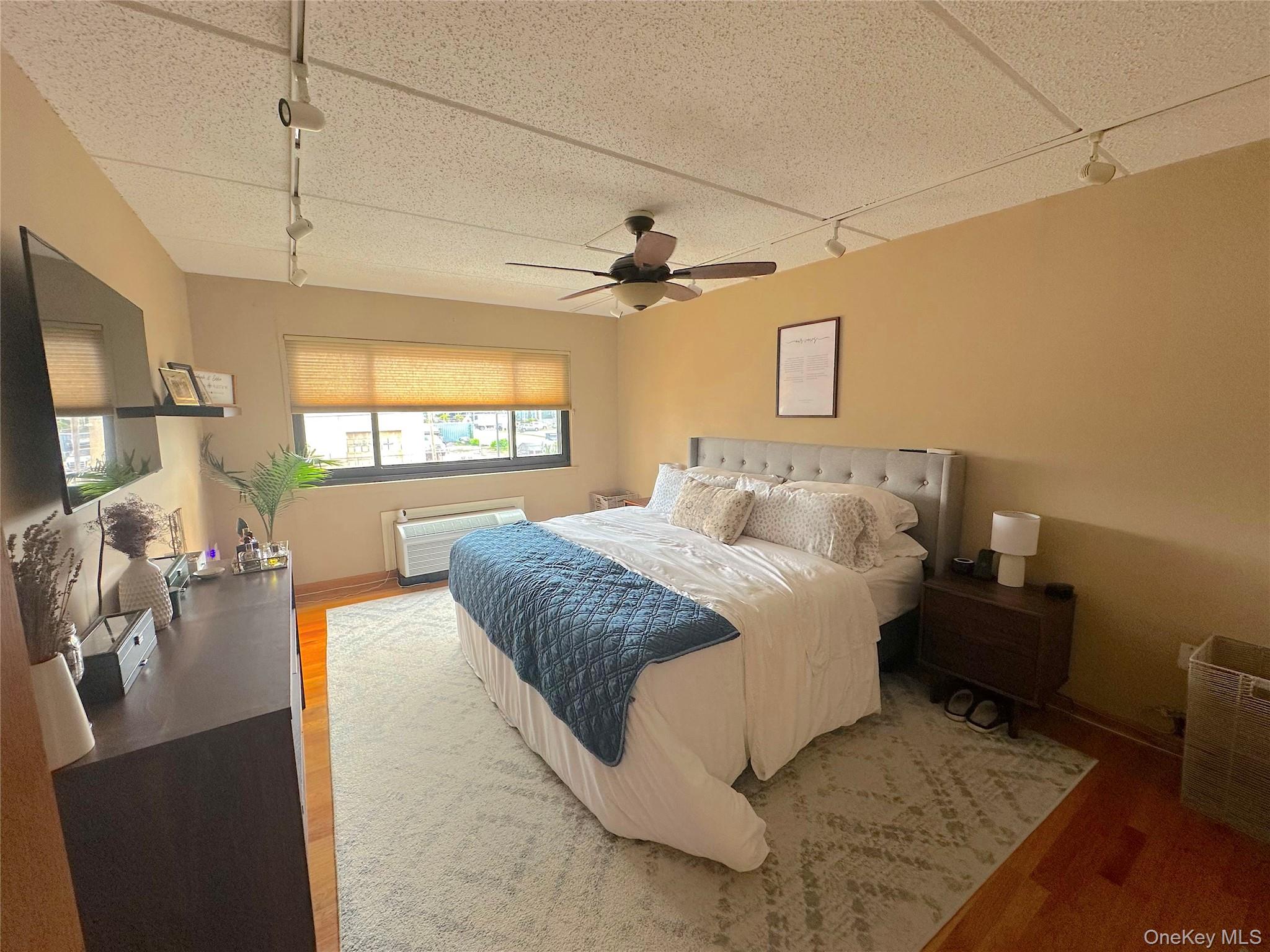 725 Miller Avenue #220 — photo 10