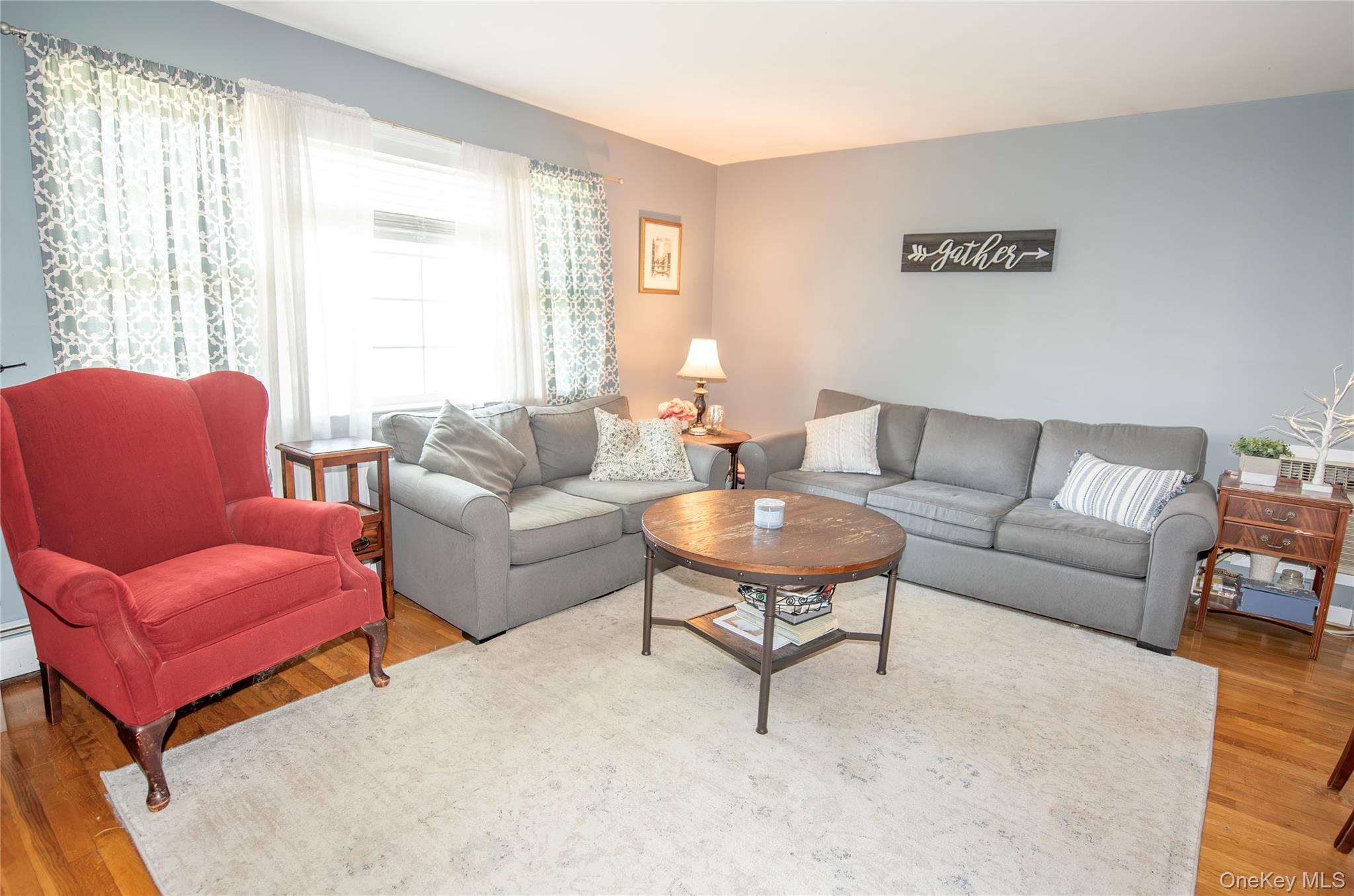 67 Iris Avenue — photo 3
