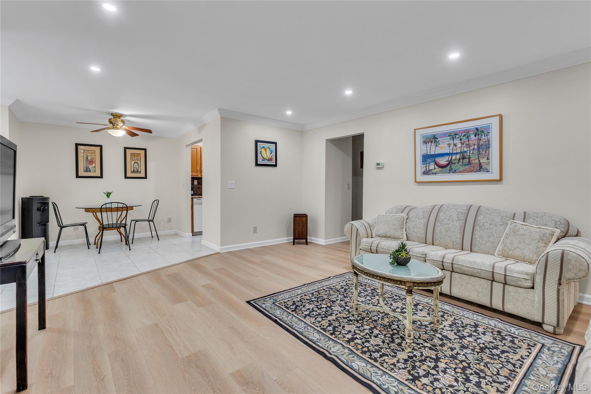 45 Richmond Boulevard #2B — photo 6