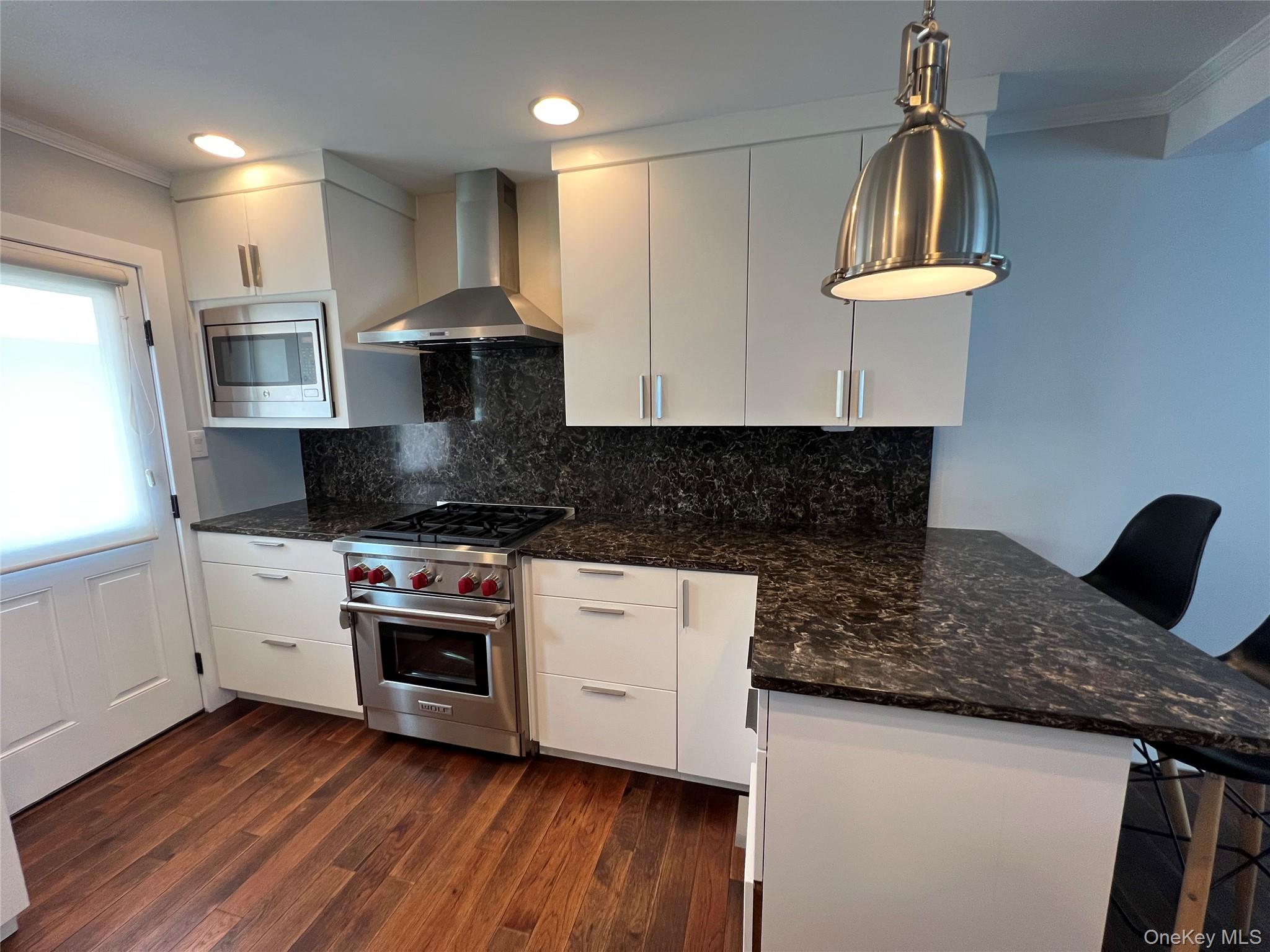 43 Crescent Street — photo 2
