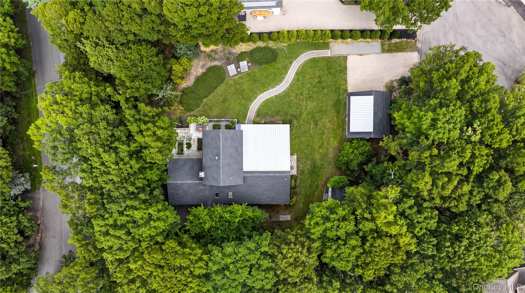 36 Breezy Drive — photo 4
