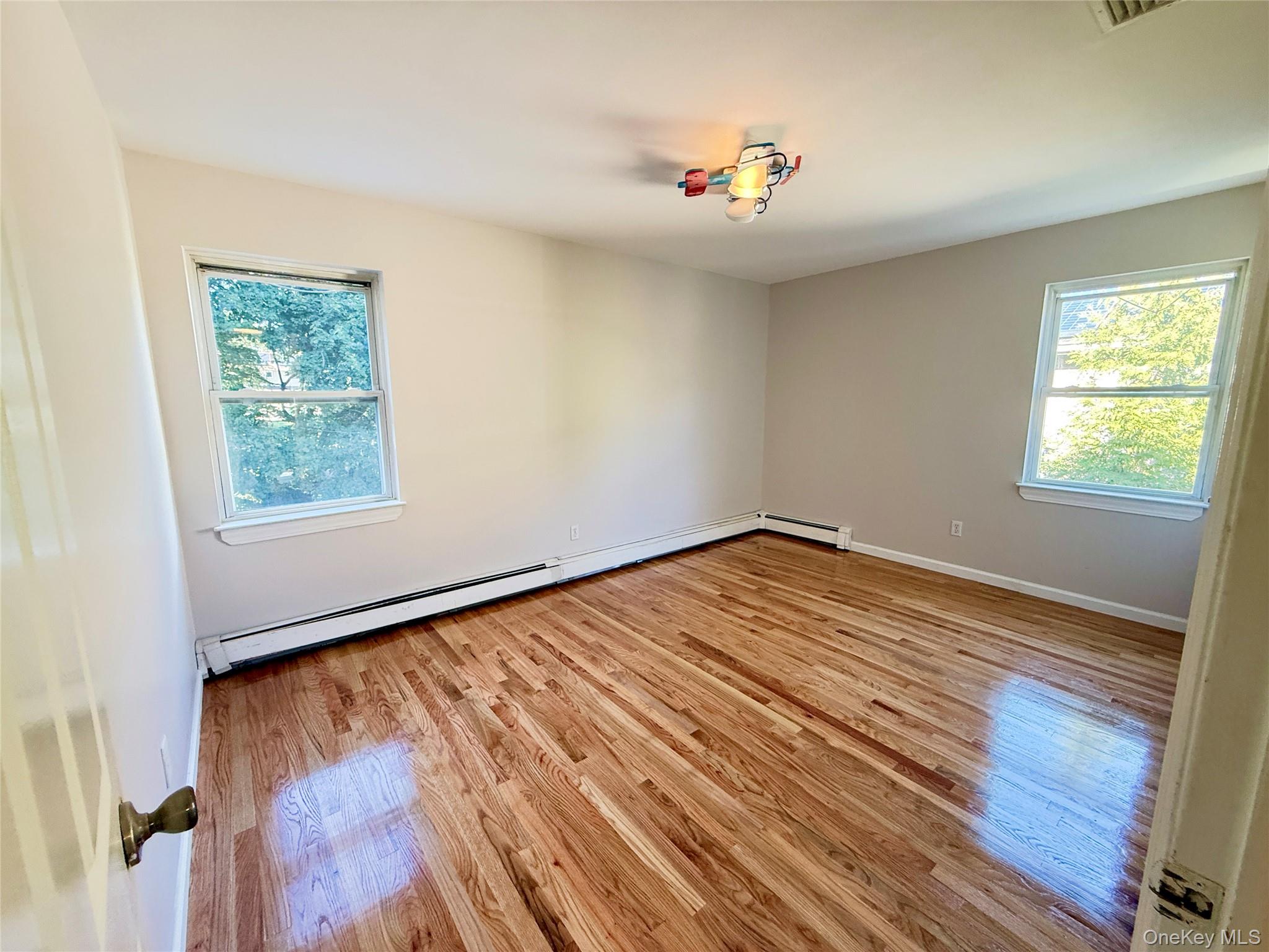 356 Woodfield Road — photo 19
