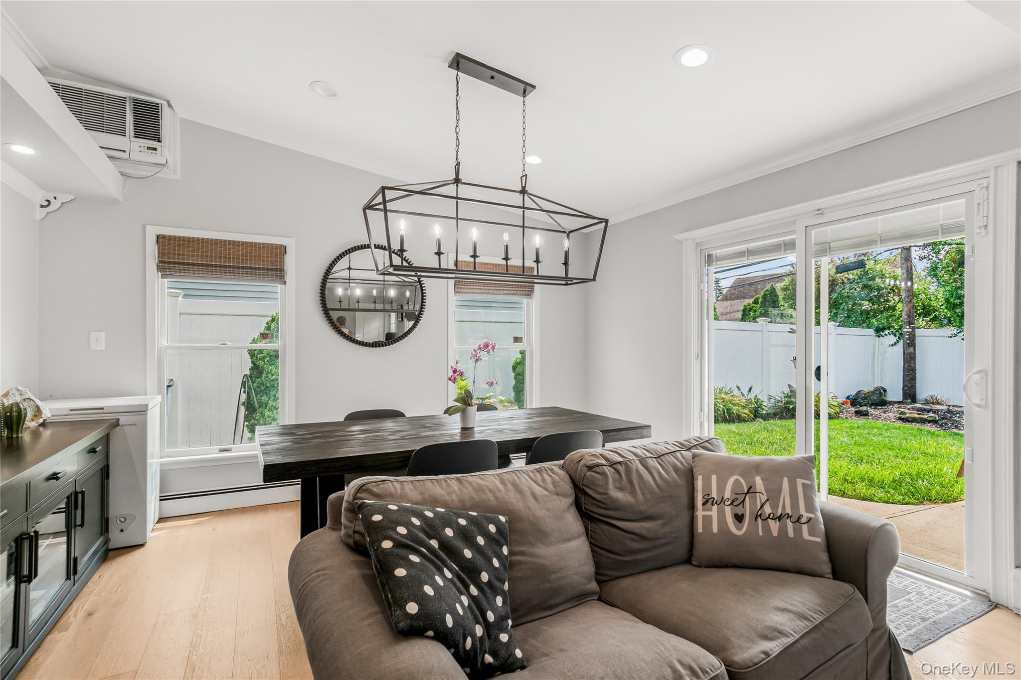 93 Duckpond Drive — photo 6