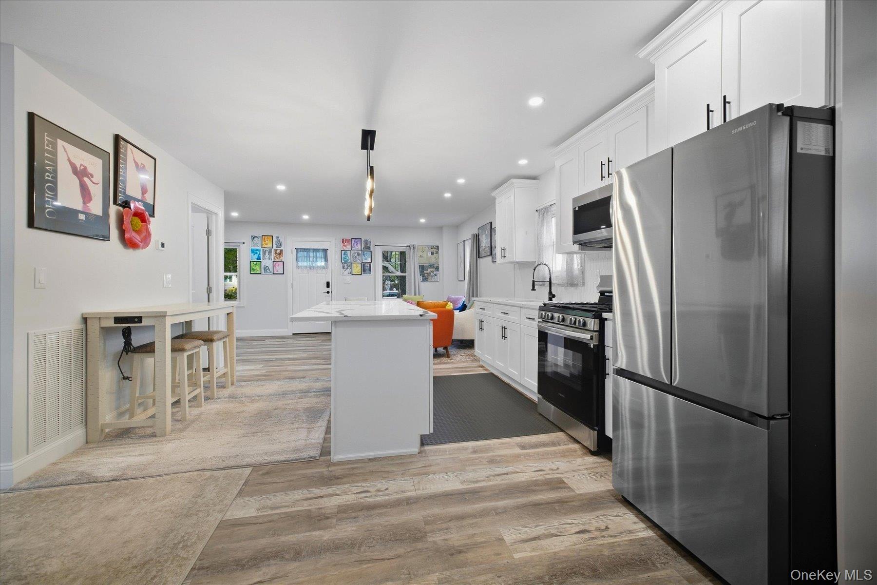 210 Delaware Avenue — photo 8
