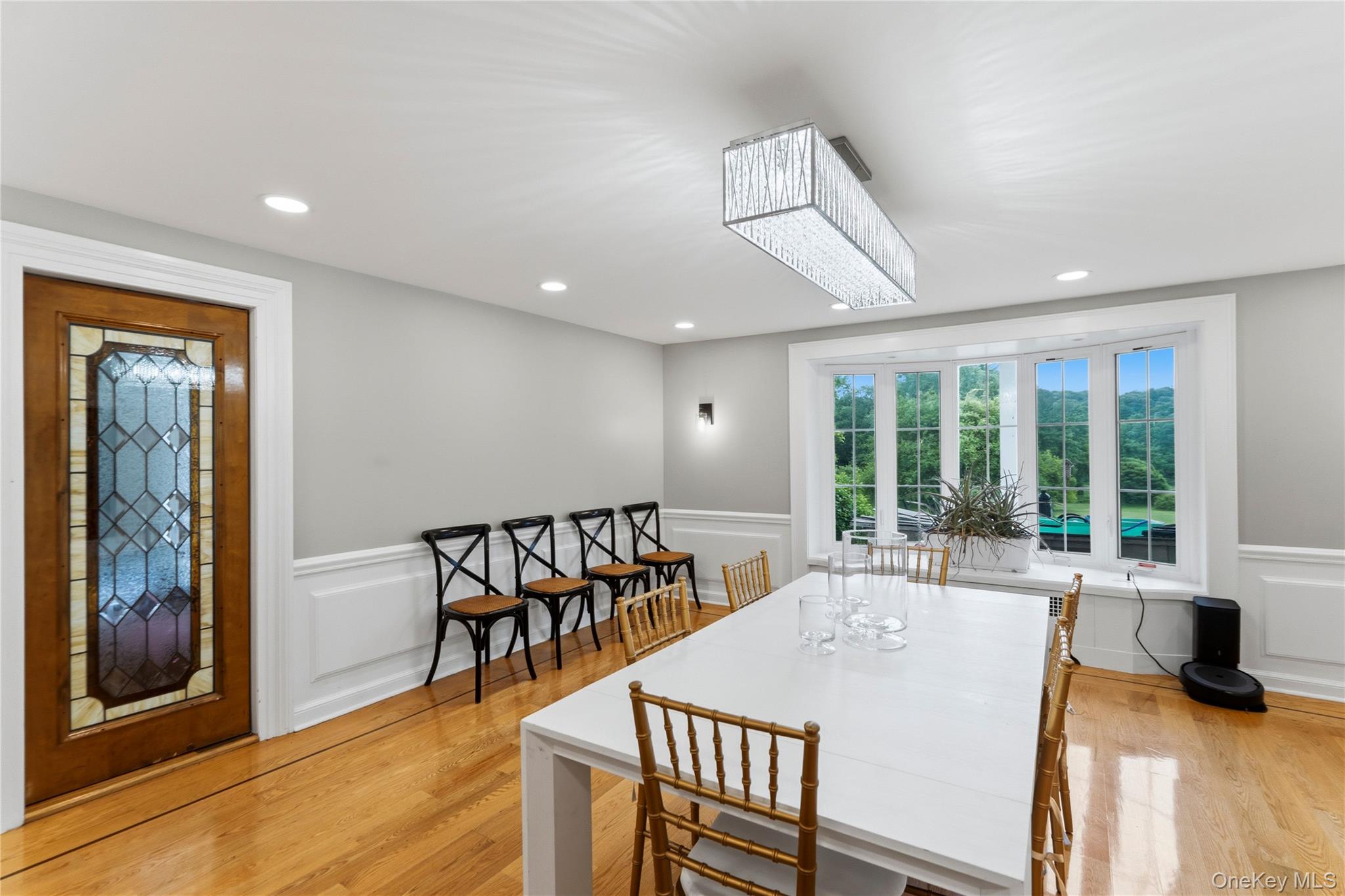 450 Oyster Bay Road — photo 7