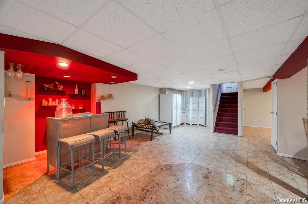 28 Penn Drive — photo 24