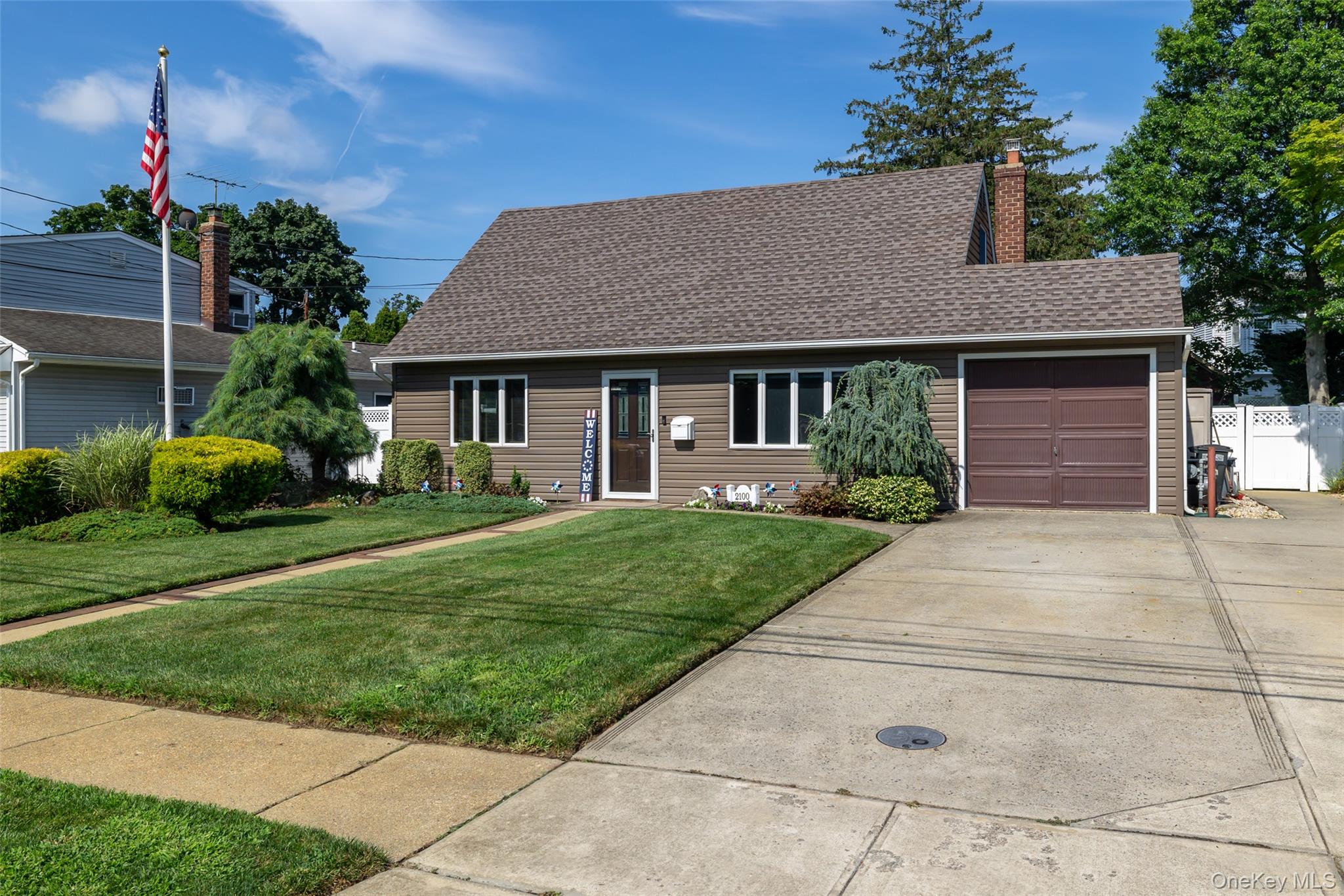 2100 North Drive — photo 2