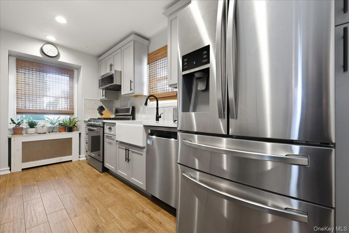 710 Premier Boulevard — photo 12