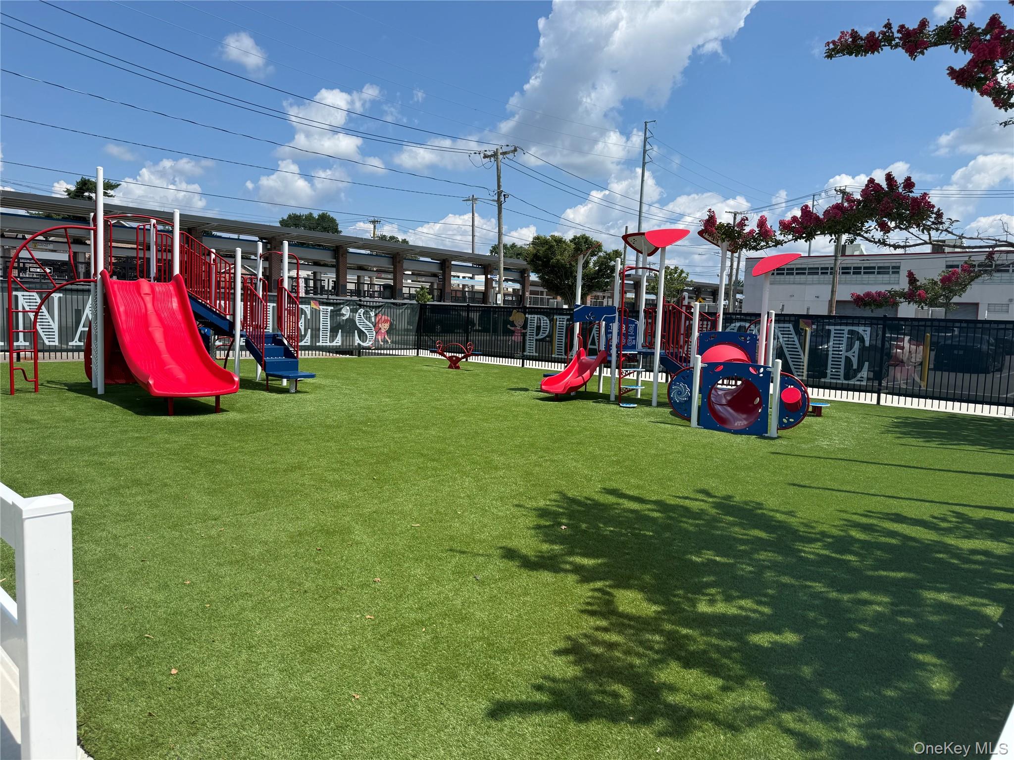 710 Premier Boulevard — photo 31