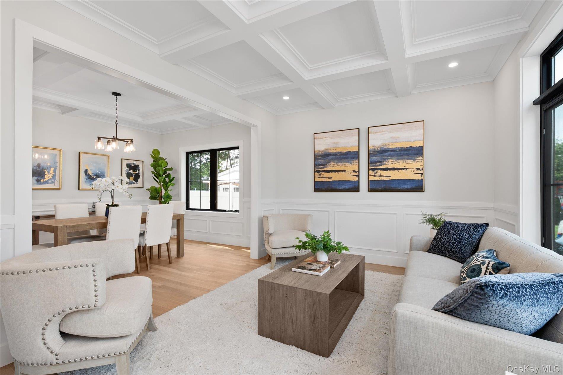11 Forest Lane — photo 3