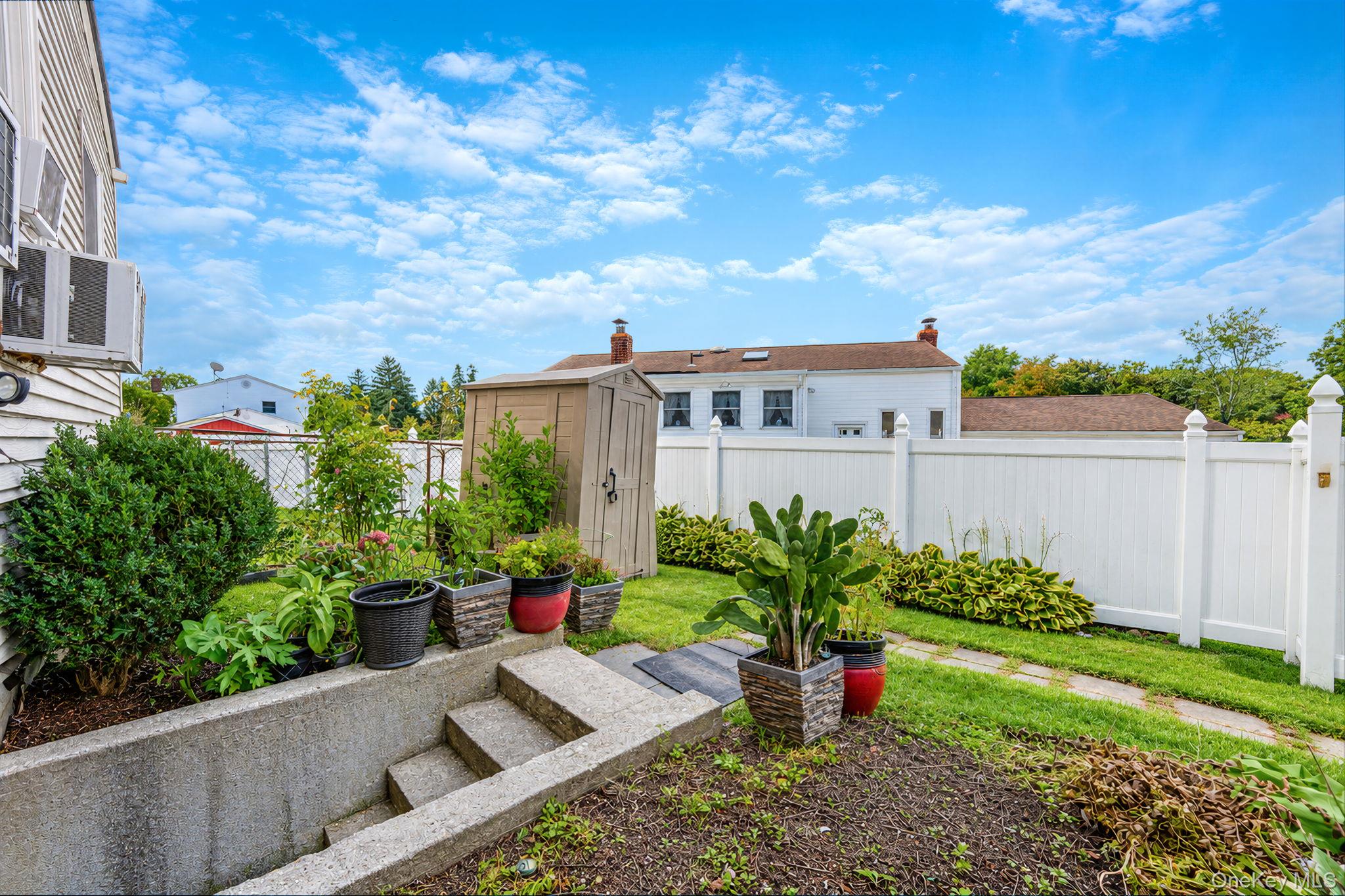 4 Hedda Road — photo 28