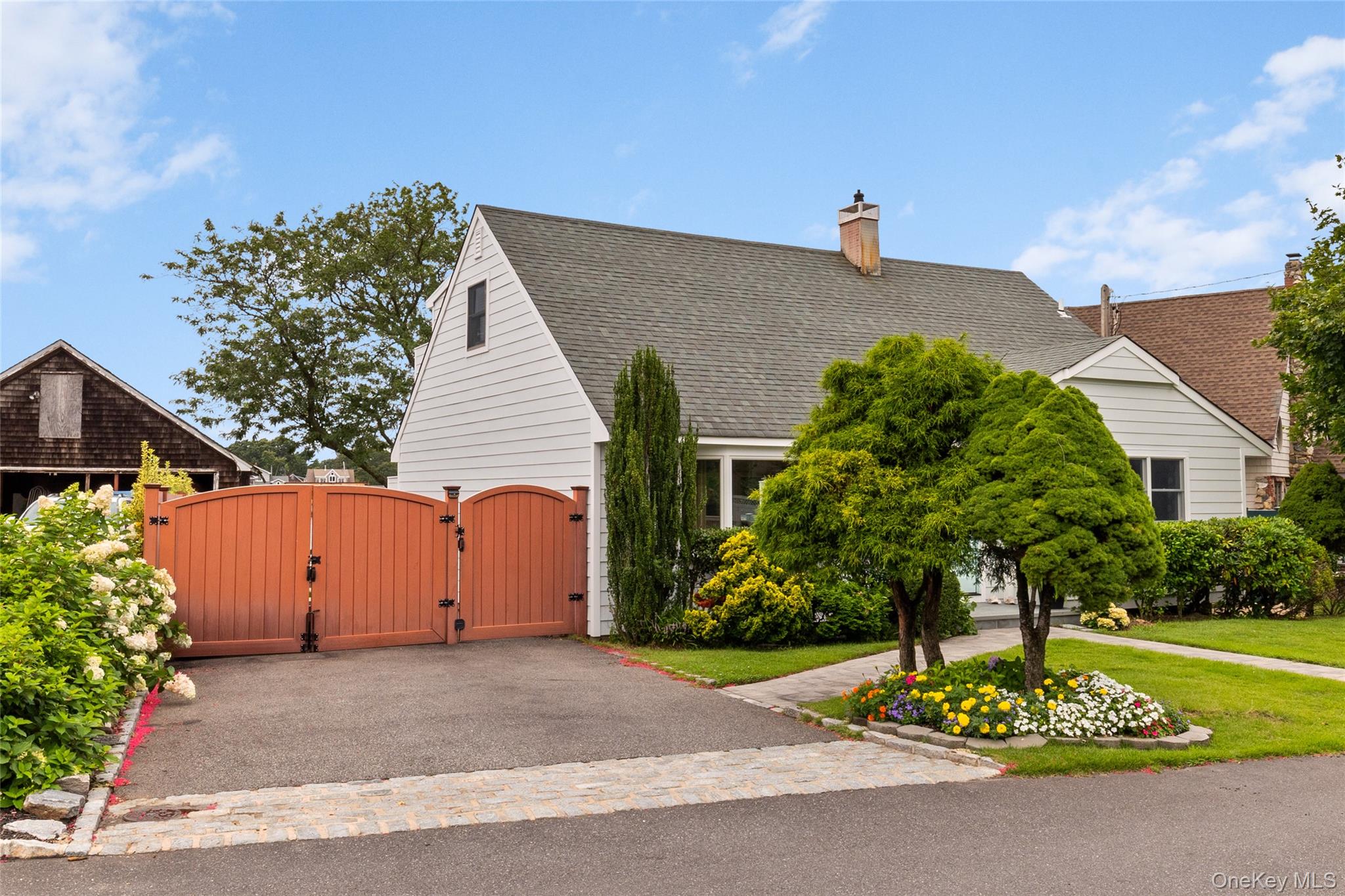 12 Bayview Avenue — photo 42