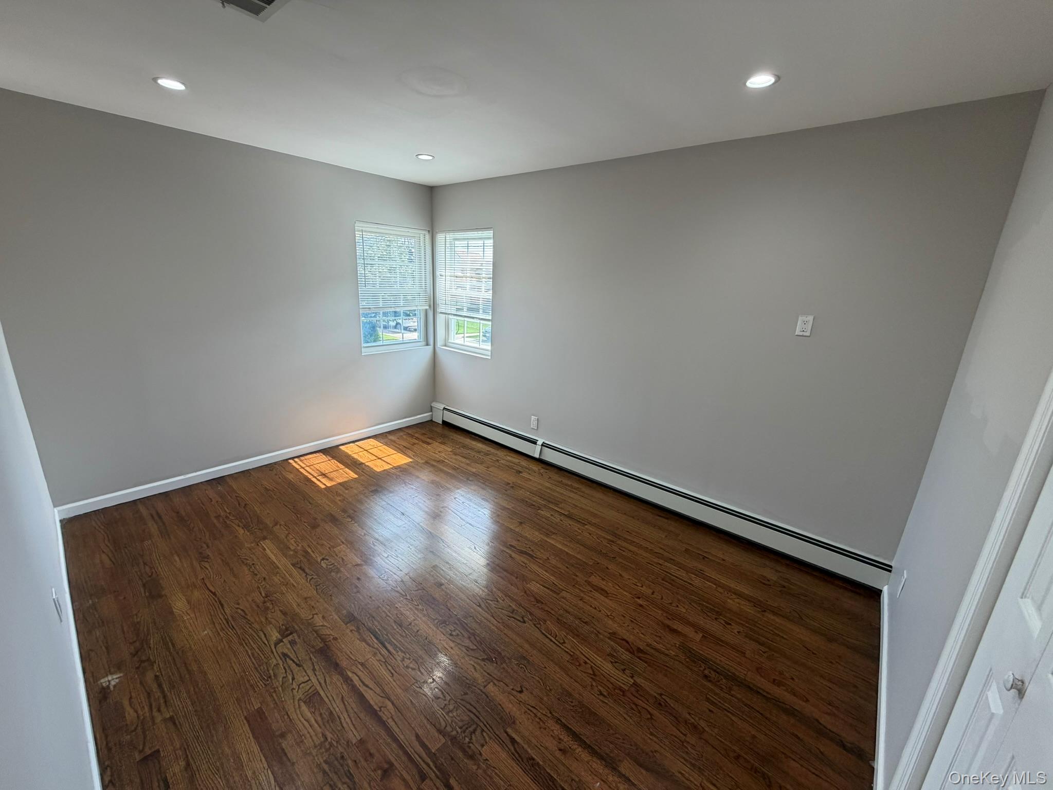 3260 Judith Lane — photo 9