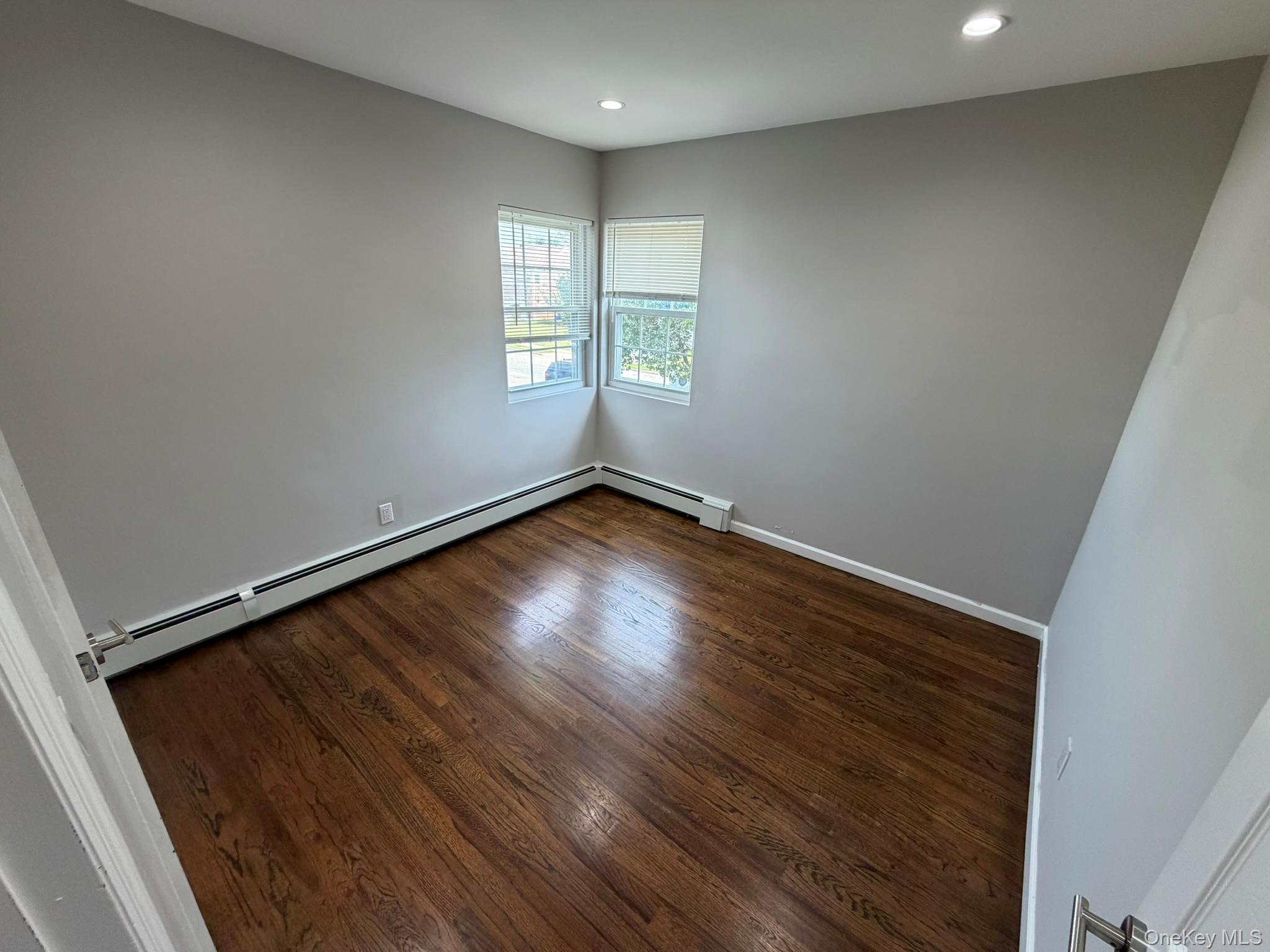 3260 Judith Lane — photo 10
