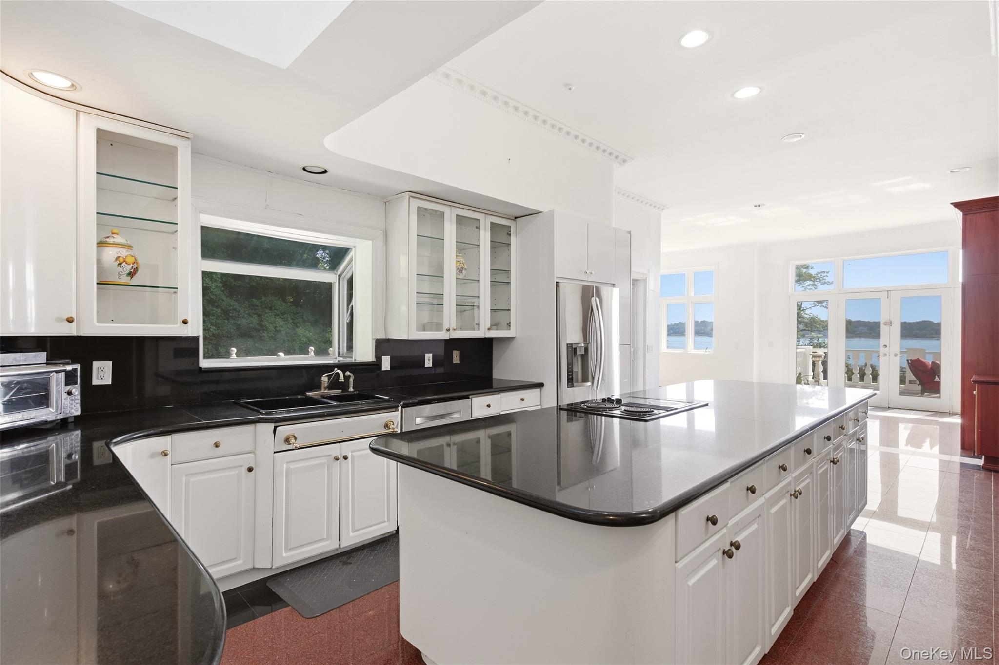 1007 Shore Road — photo 18