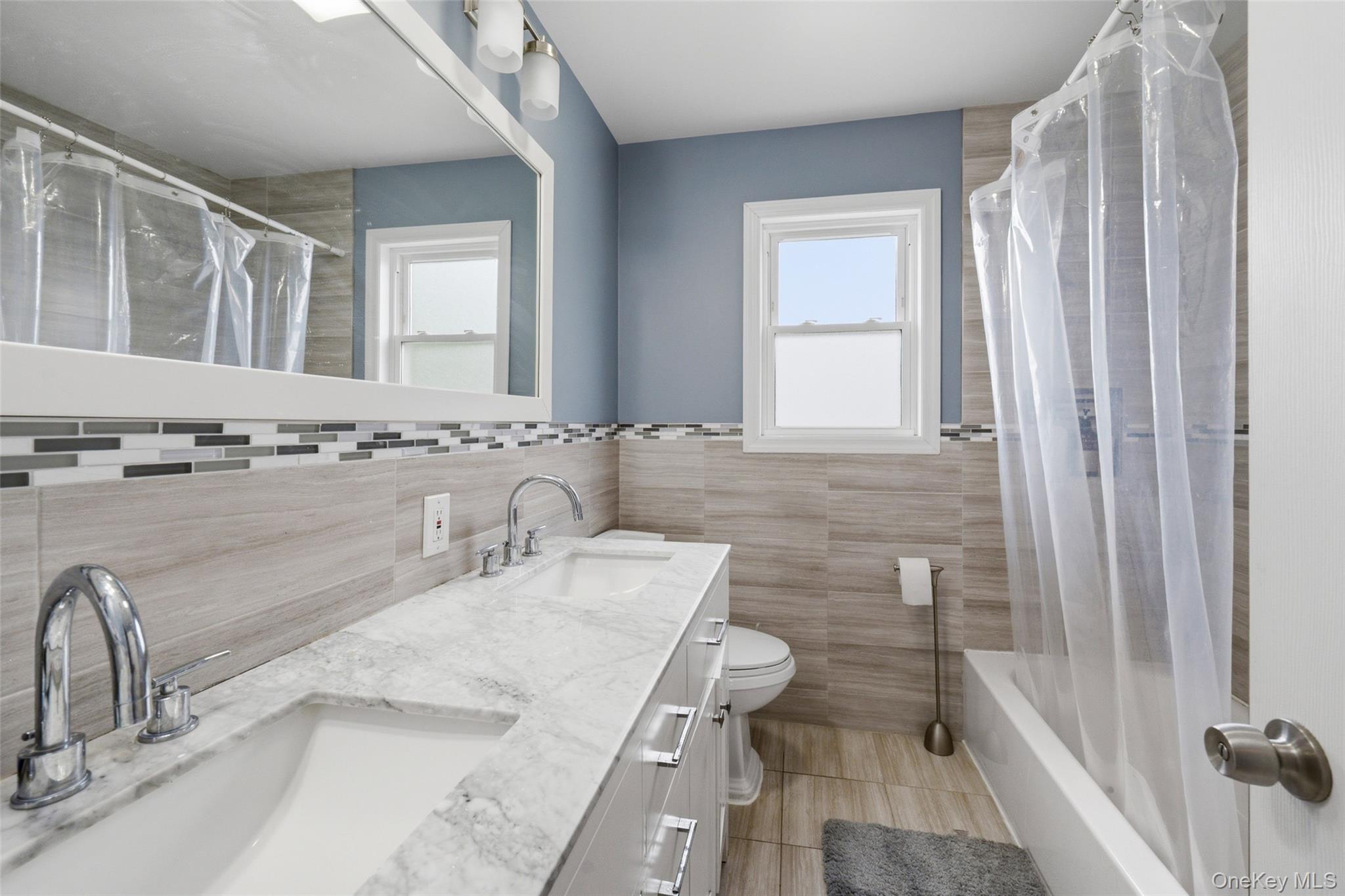 105 Wadsworth Avenue — photo 16